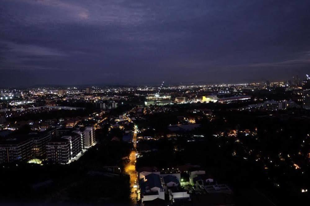 The Axis Pattaya By Kaisit