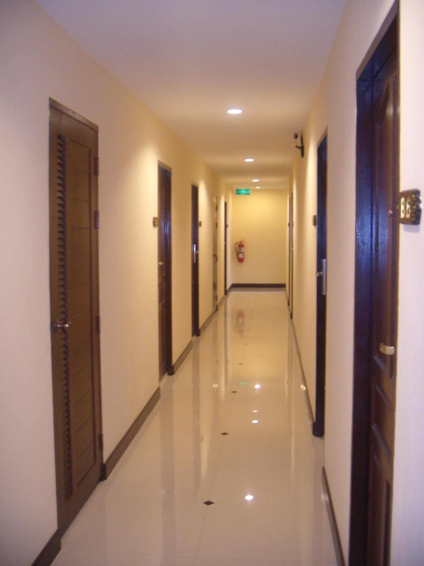 Hotel Suksan 2*