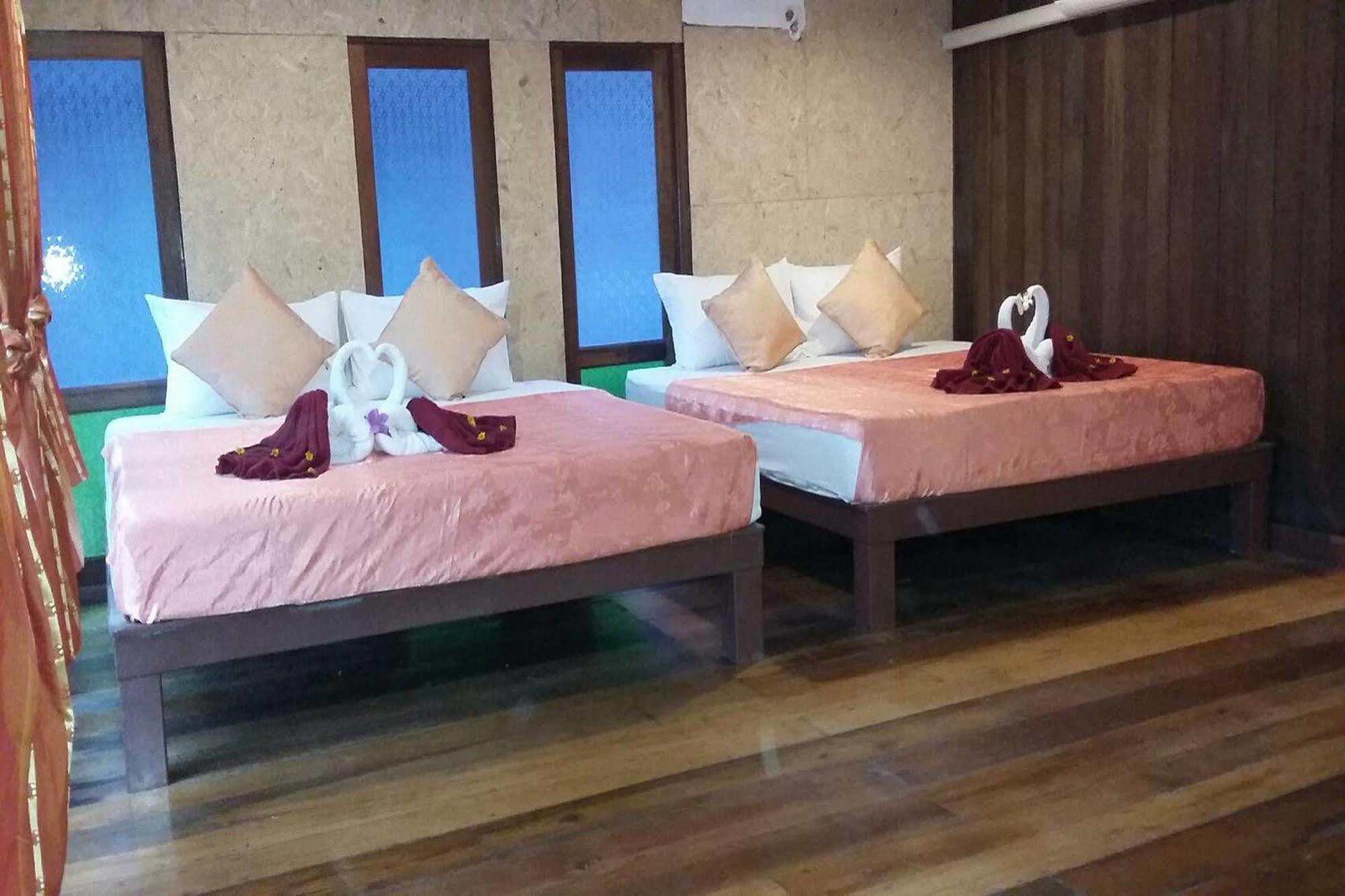Resort Raya