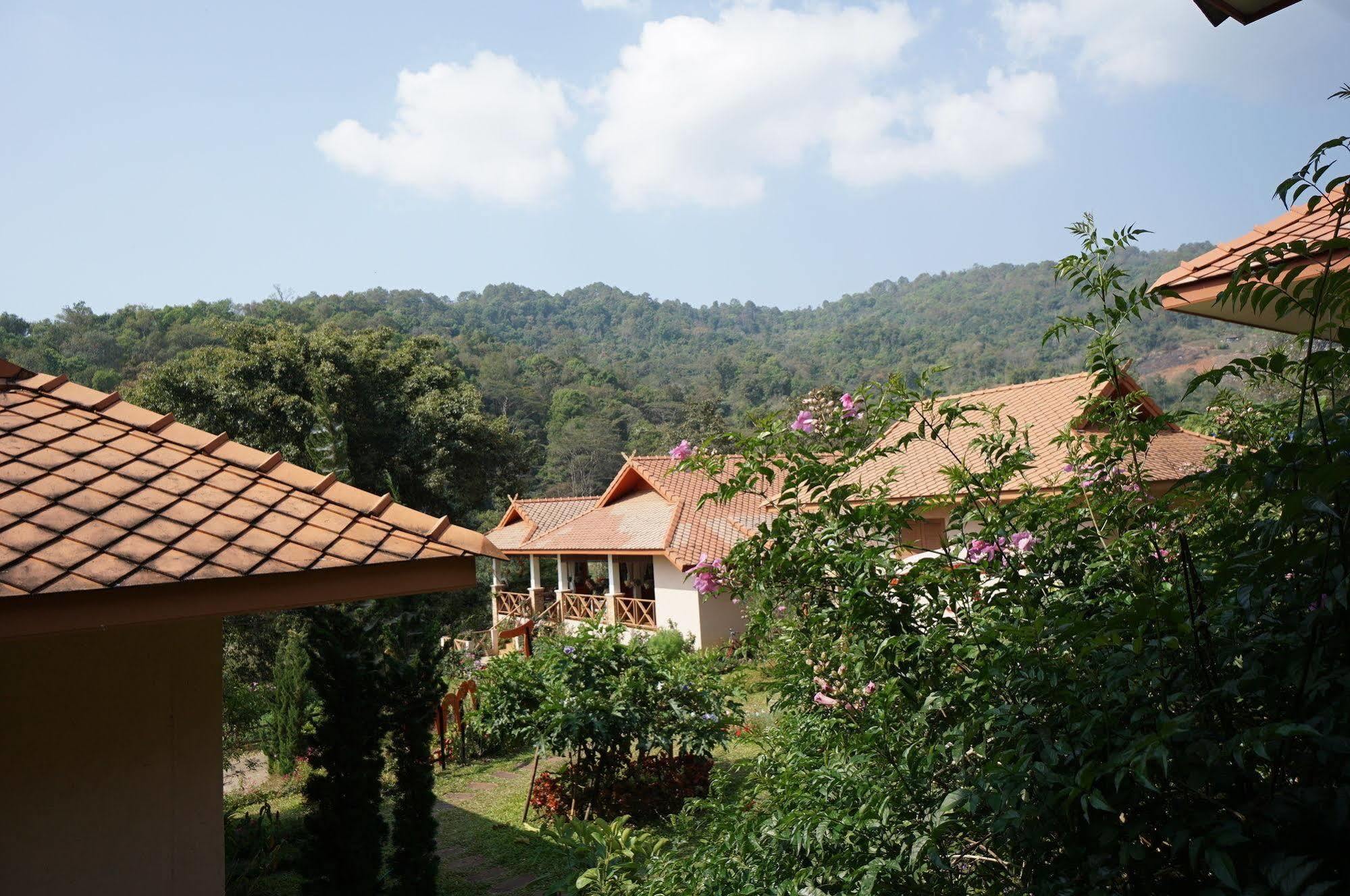 Phuoobfa Guest house Pong Yaeng
