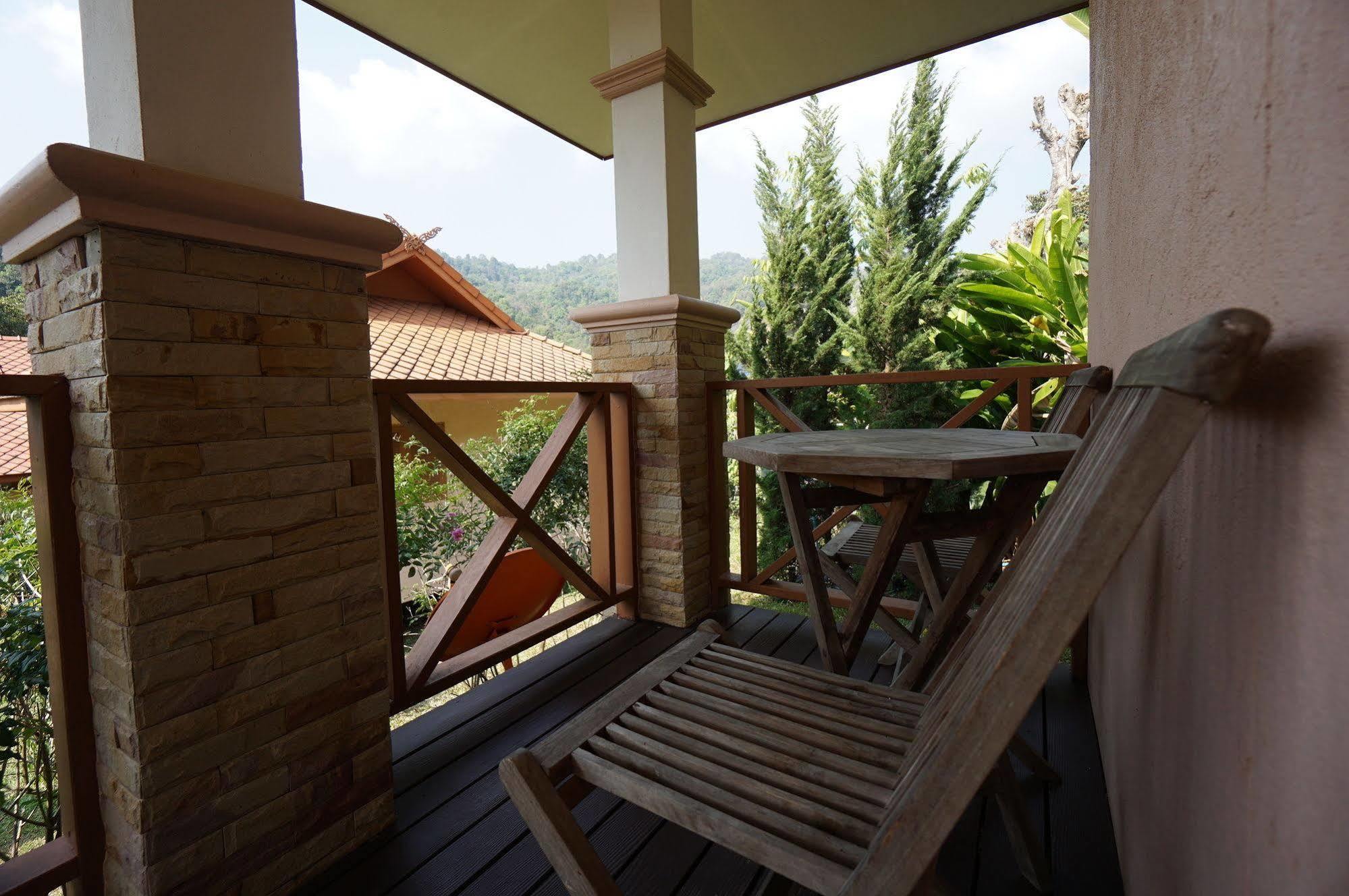 Phuoobfa Guest house Pong Yaeng