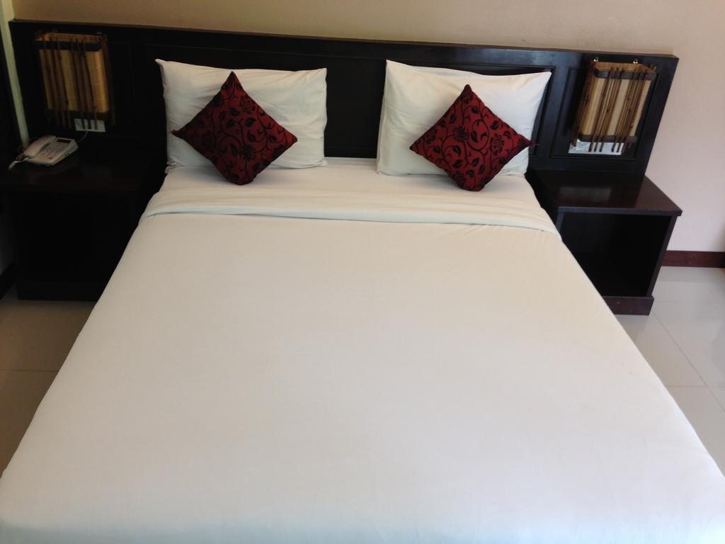 Palm Sweet 3*