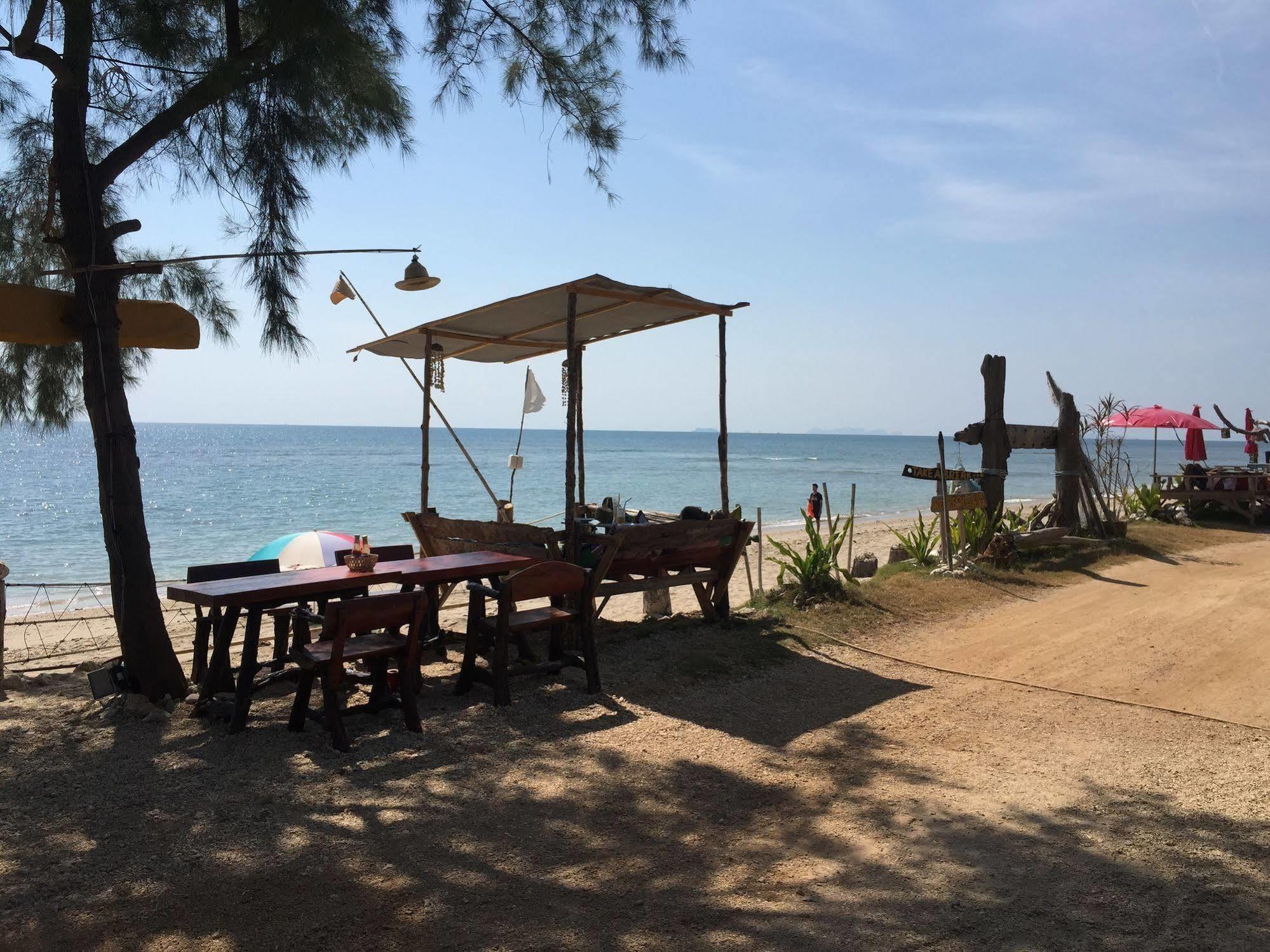 Lanta Wild Koh Lanta