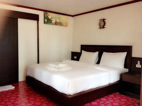J2b Ao Nang
