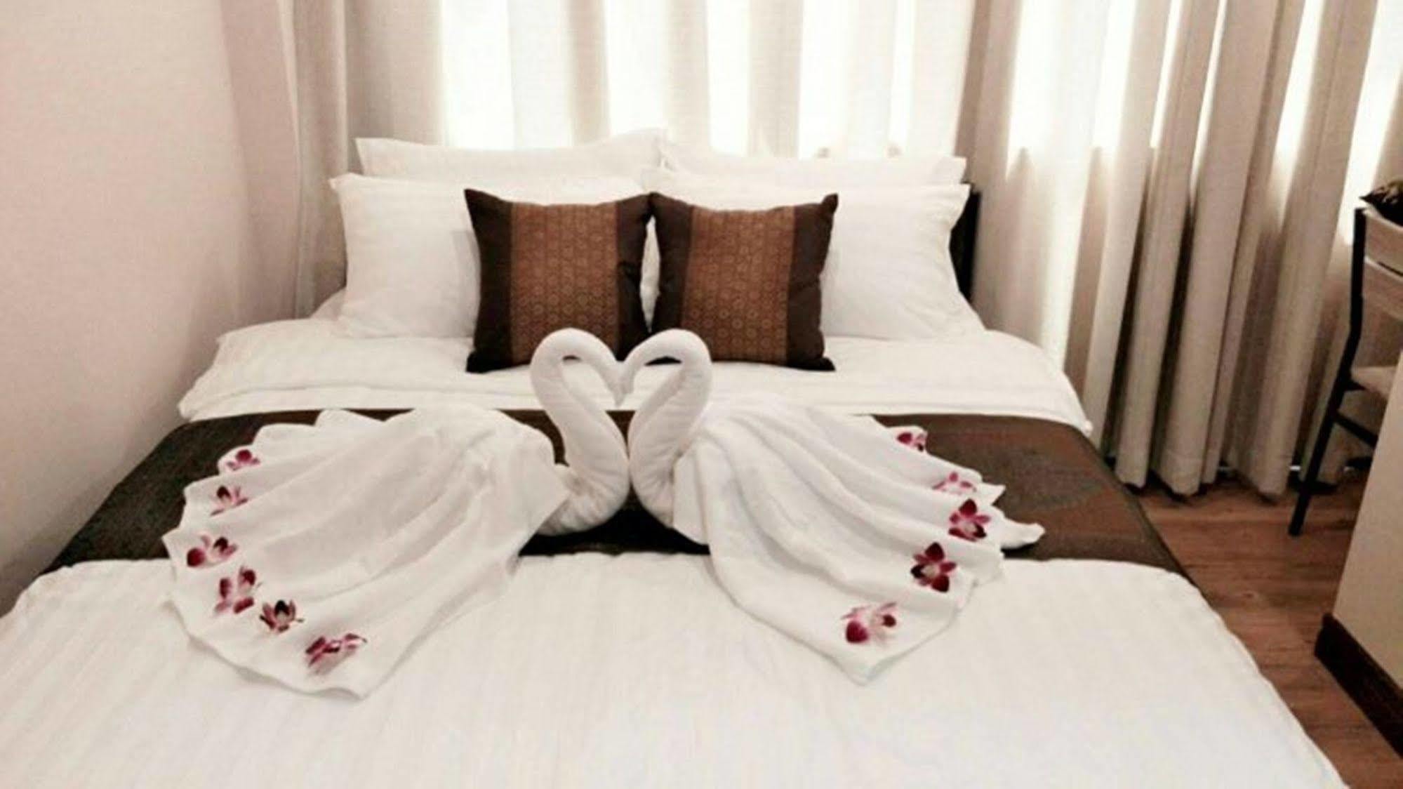 Ks House Hotel 2*