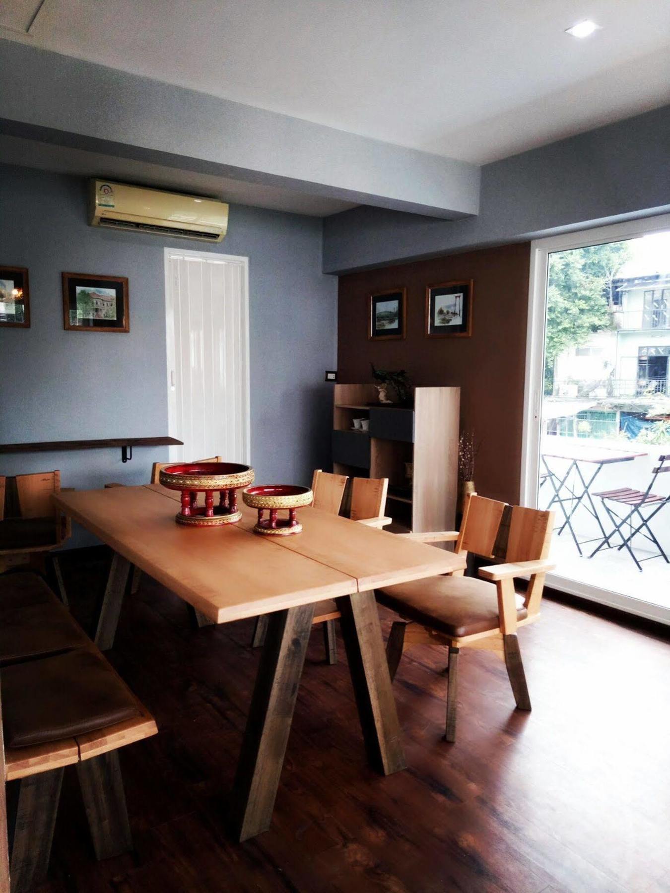 Ks House Hotel 2*