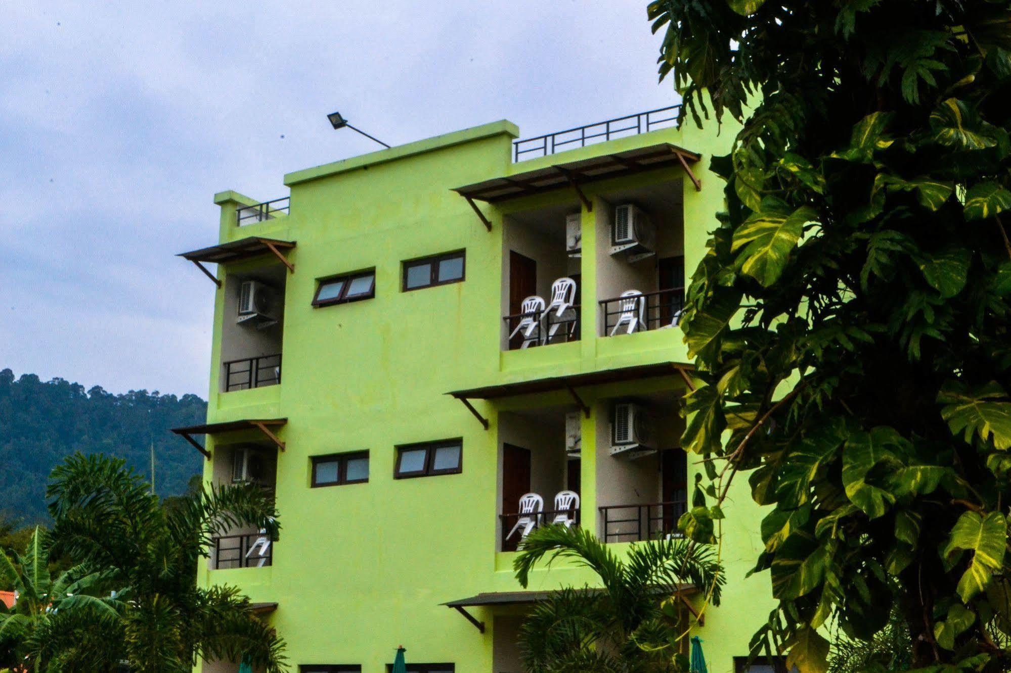 Morakot Lanta 3*