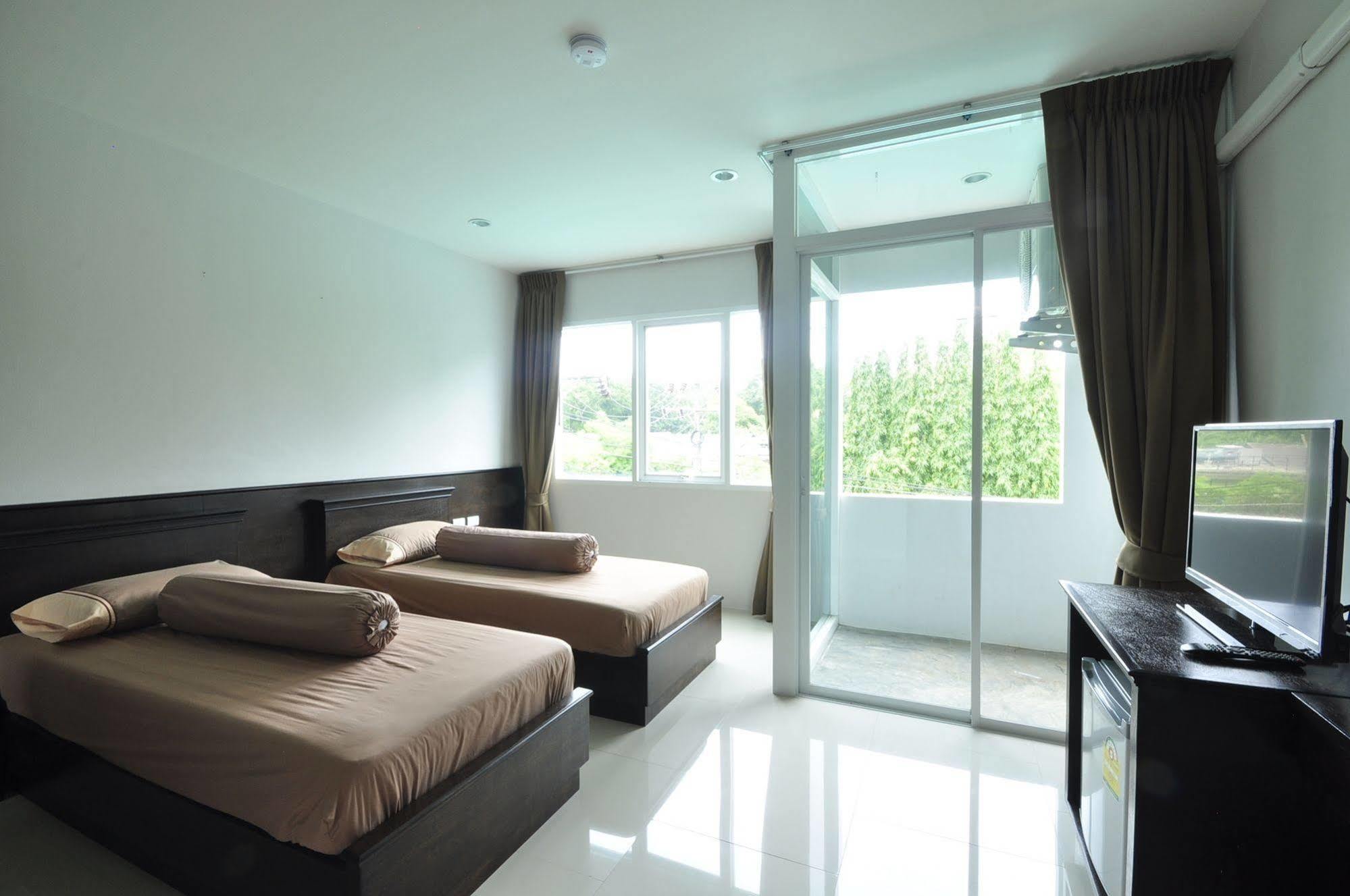 The Bedroom * Kata Beach (Phuket)