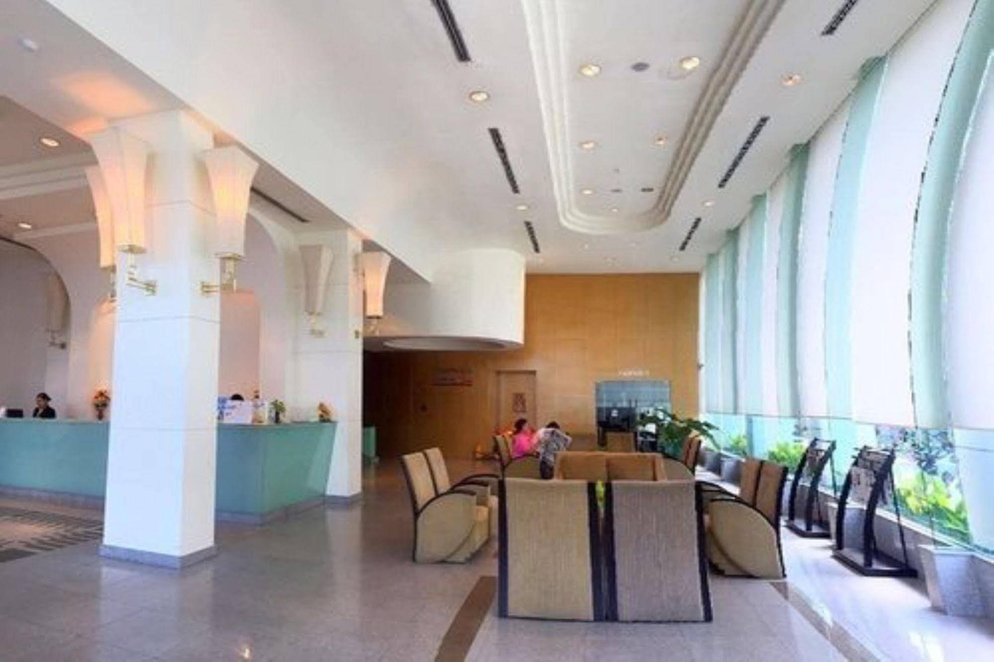 Hotel New Season Hat Yai