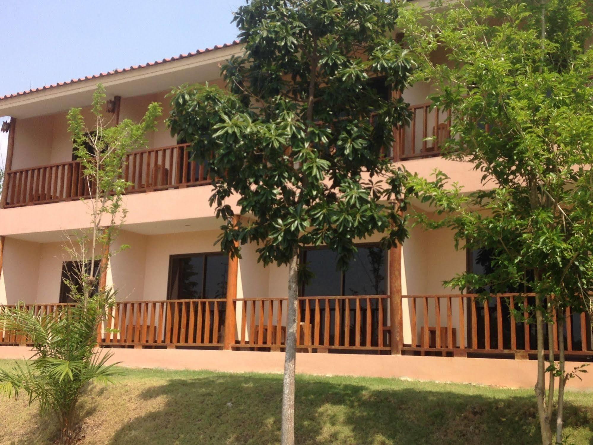 Erawan Inn Pai