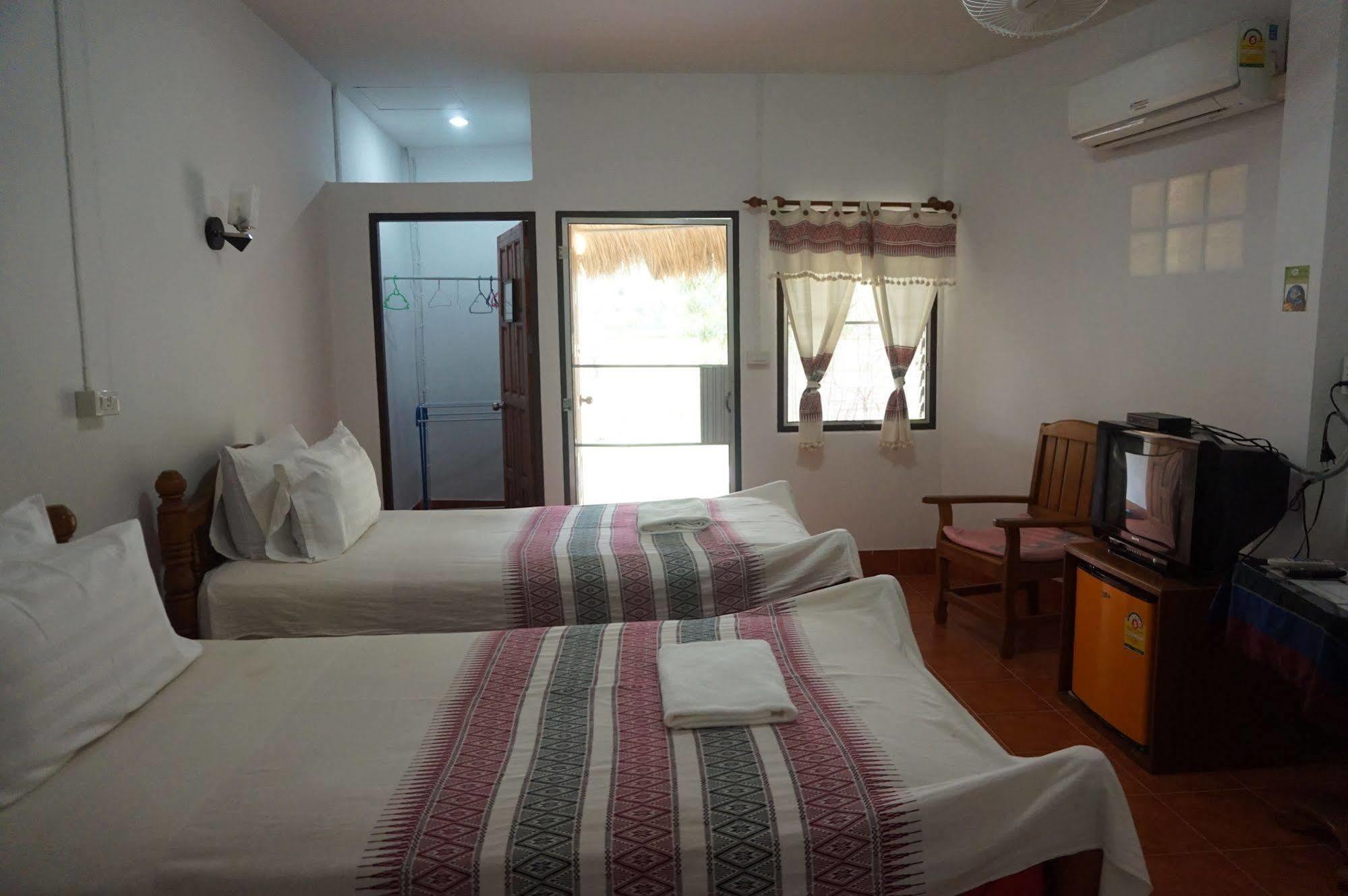Noble House Garden Resort 2*
