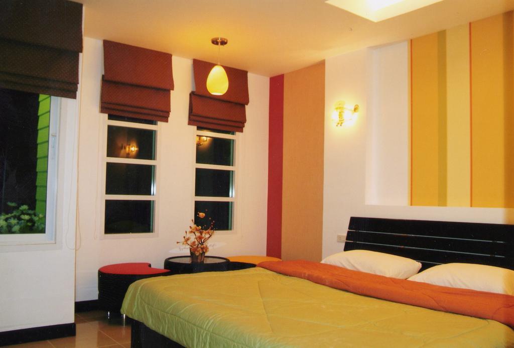 Guest house Charlie House