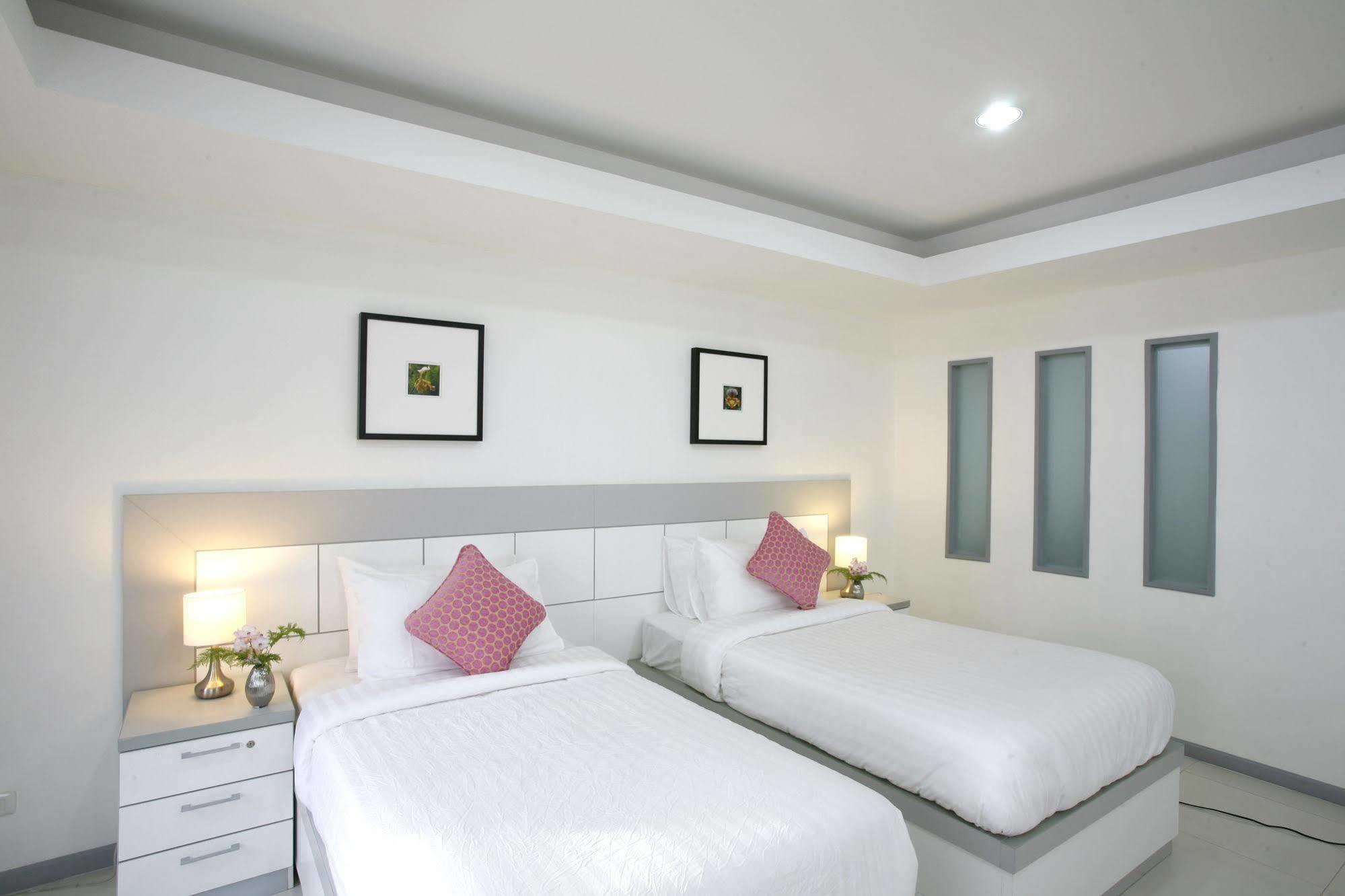 The Grand Suree Apartment Bang Phli