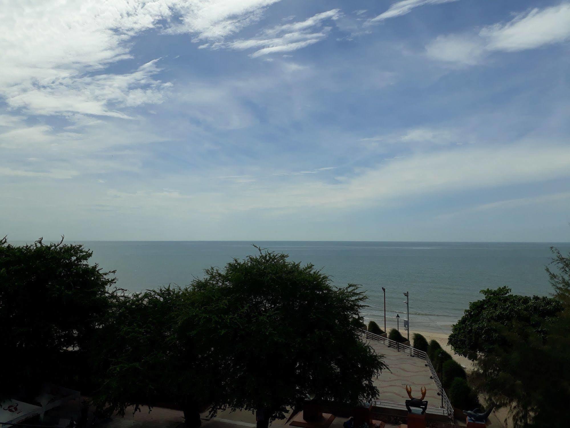 Hotel Talay And Cha-Am