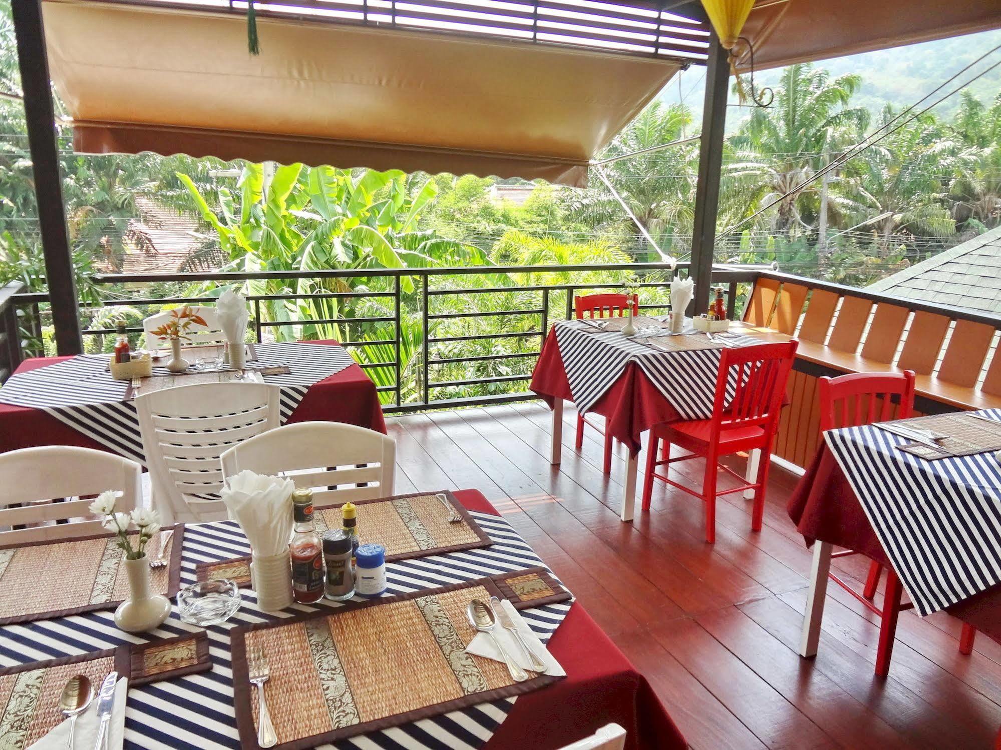 Naiharn Retreat Resort 3*