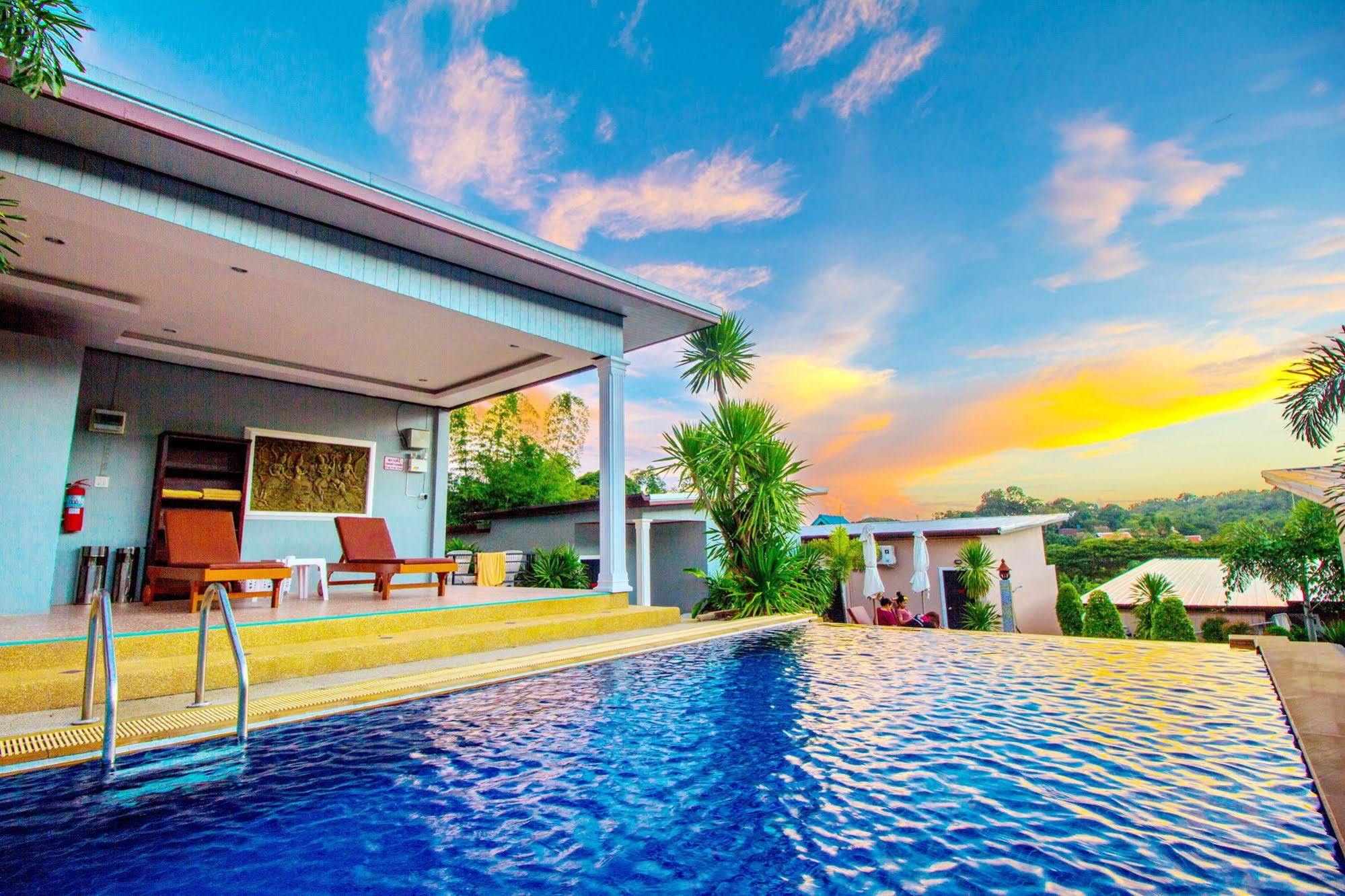 Naiharn Retreat Resort