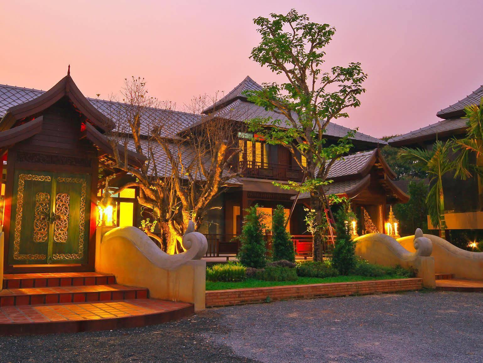 Resort Monmuang 3*