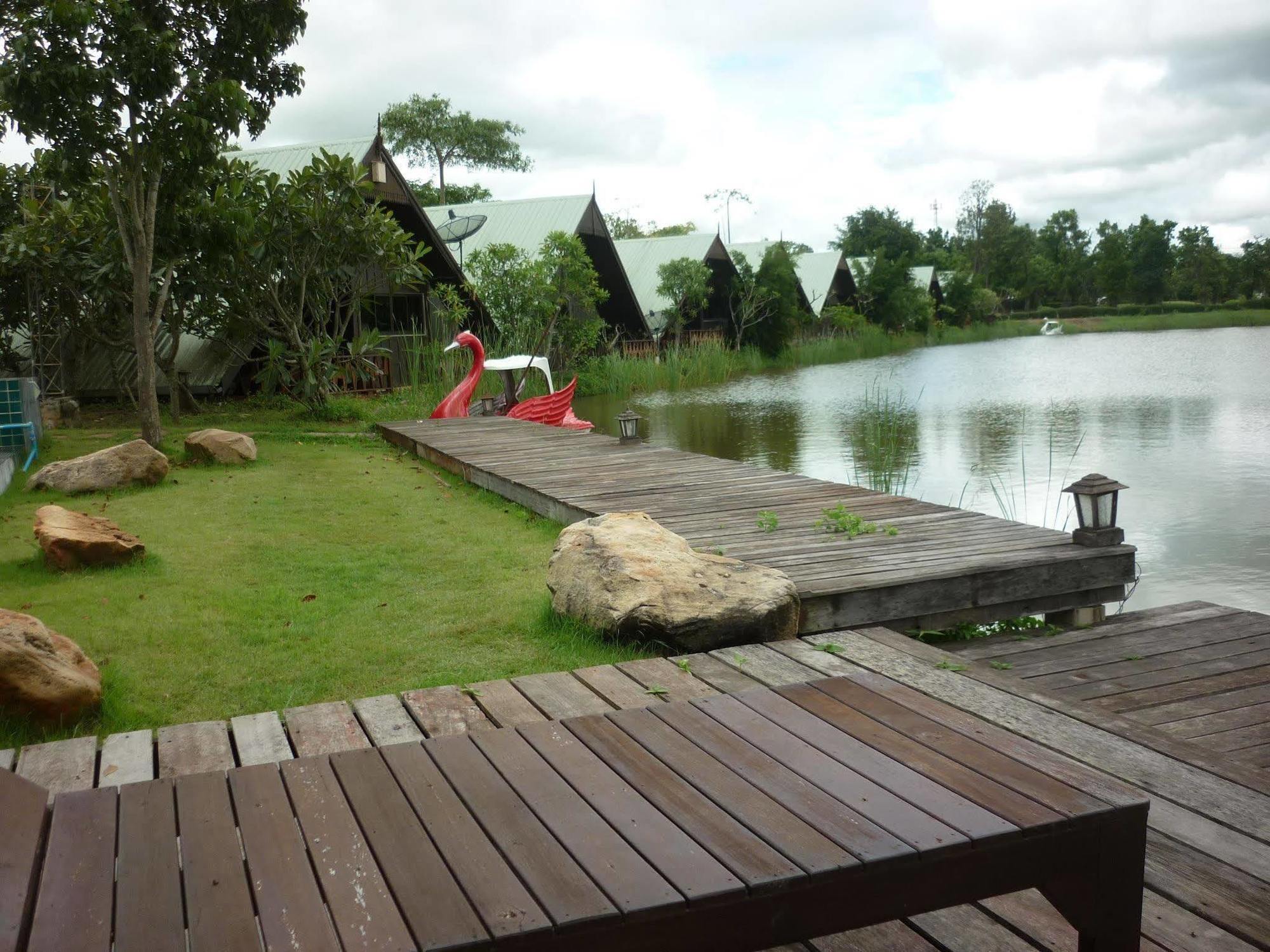 Hotel Tanita Lagoon Udon Thani