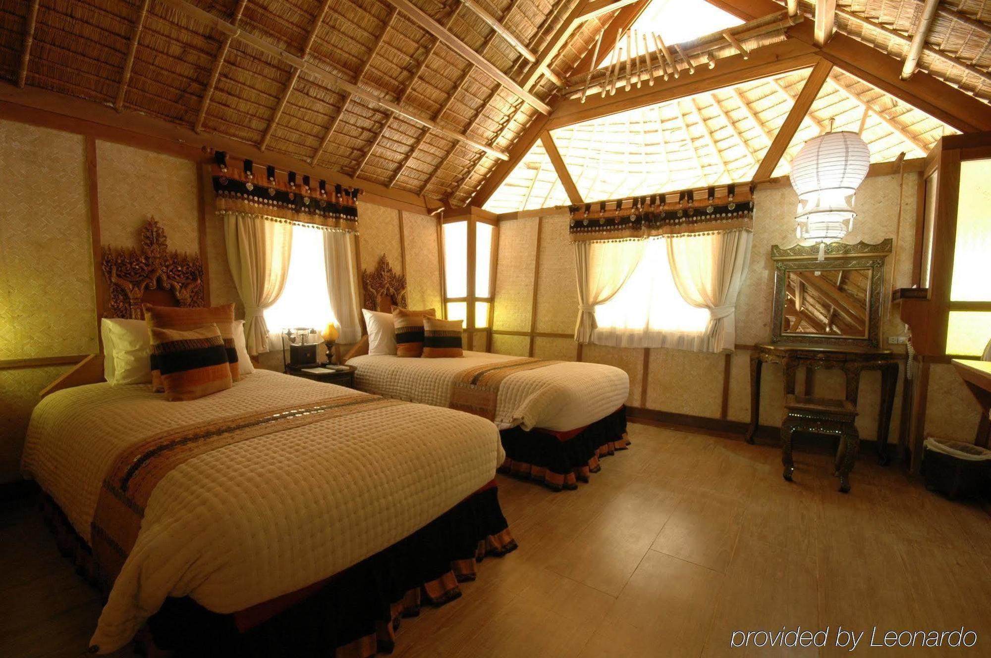 Resort Huarn Jana' Boutique