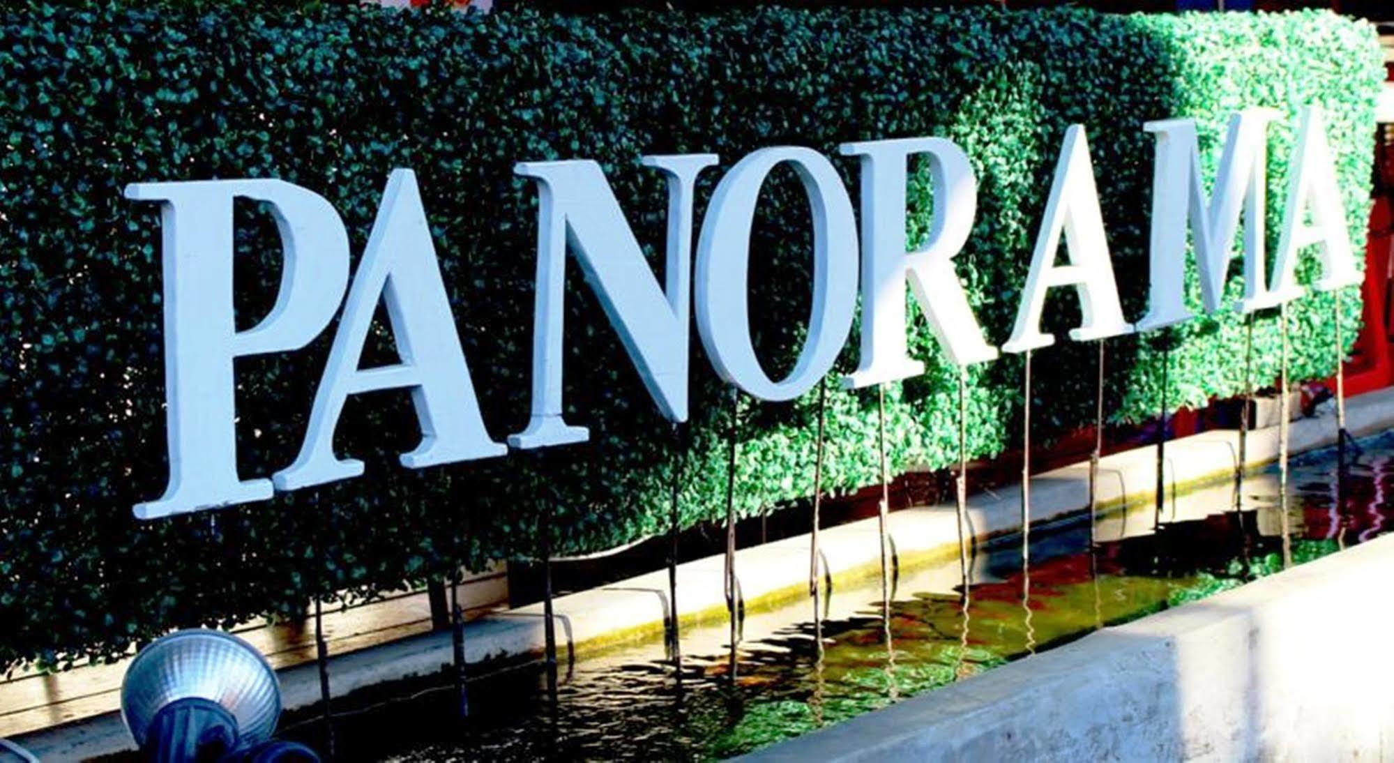 Panorama 2*