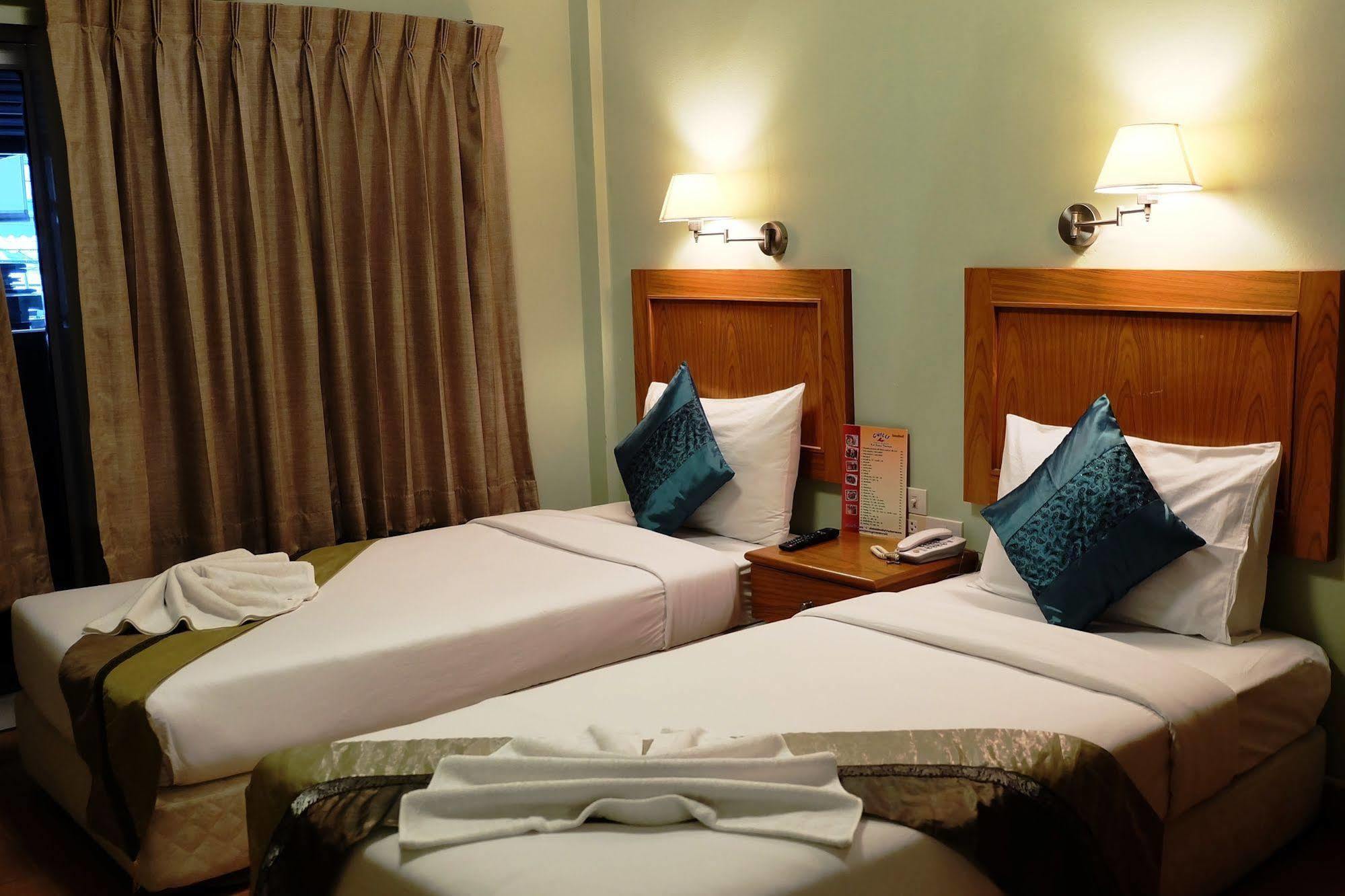 Chilli Hotel&restaurant Hotel 3*