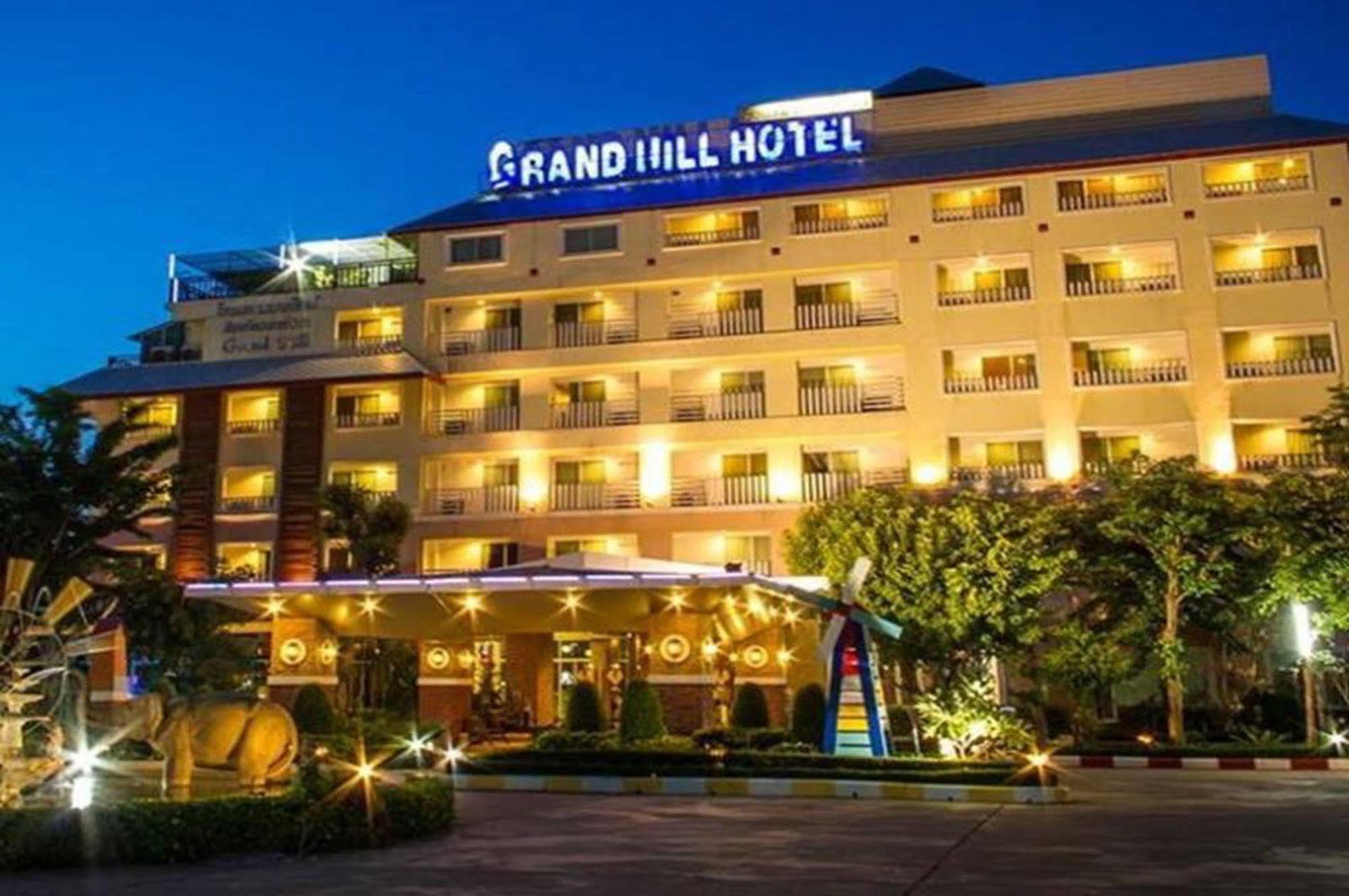 Grand Hill And Hotel Nakhon Sawan