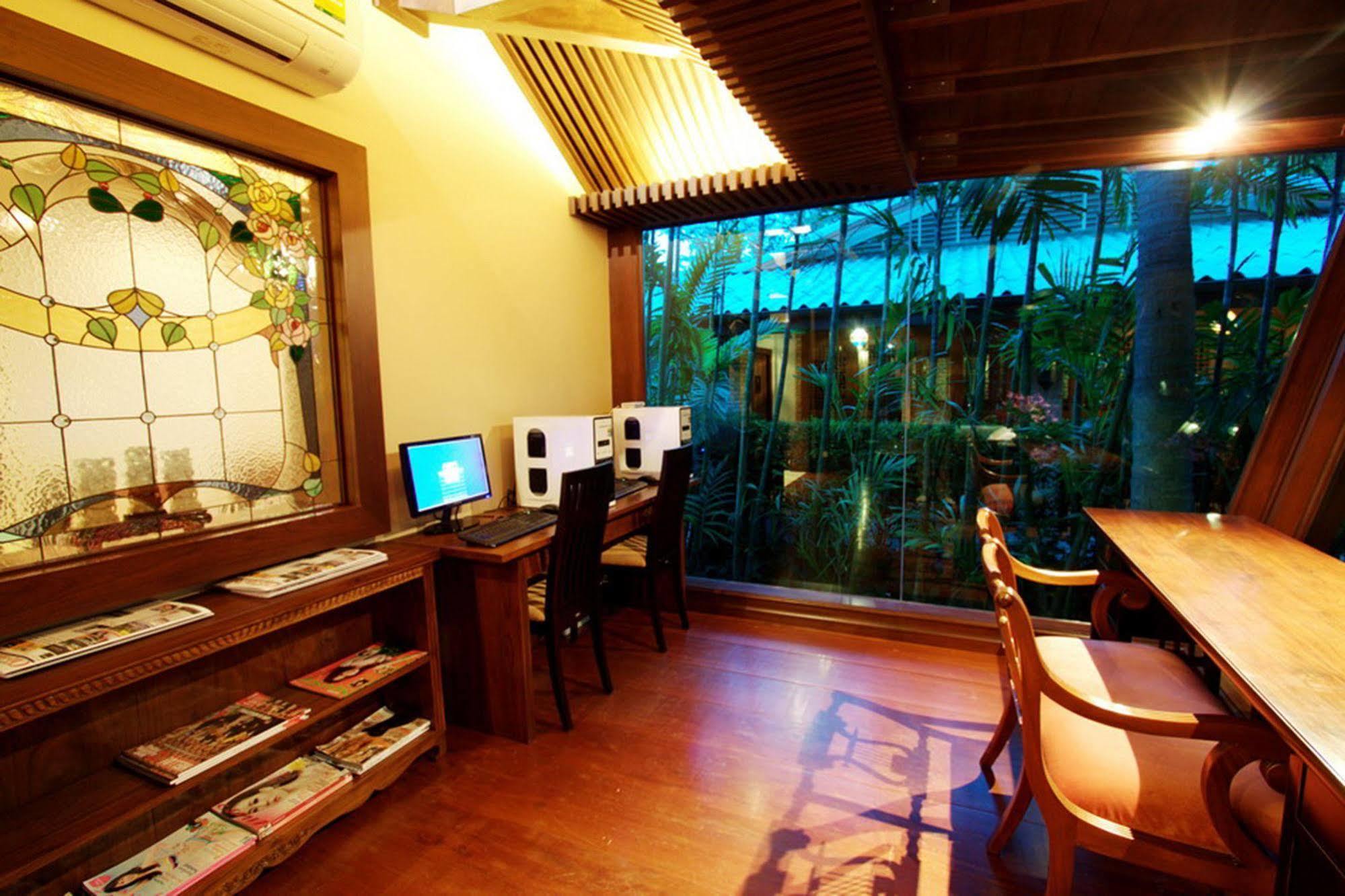 Resort Raya Front - The In Cha-Am