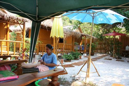 Buffalo Bay Vacation Club Resort Koh Phayam