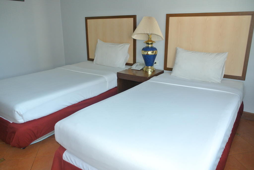 Hejia Grand 3* Sadao