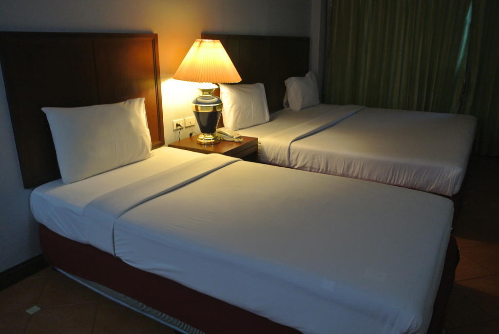 Hotel Hejia Grand Sadao