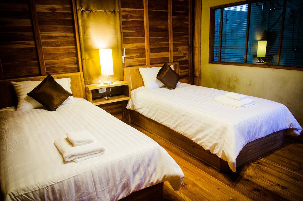 Hotel Tique Series Boutique