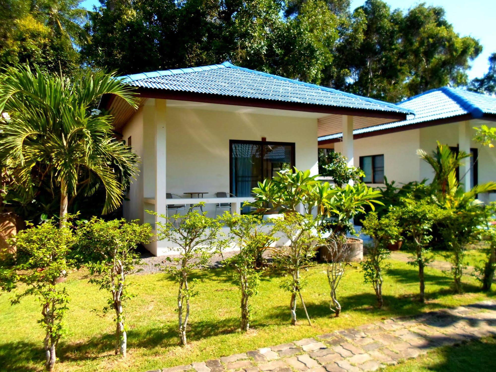 Resort Baan Kuasakul *