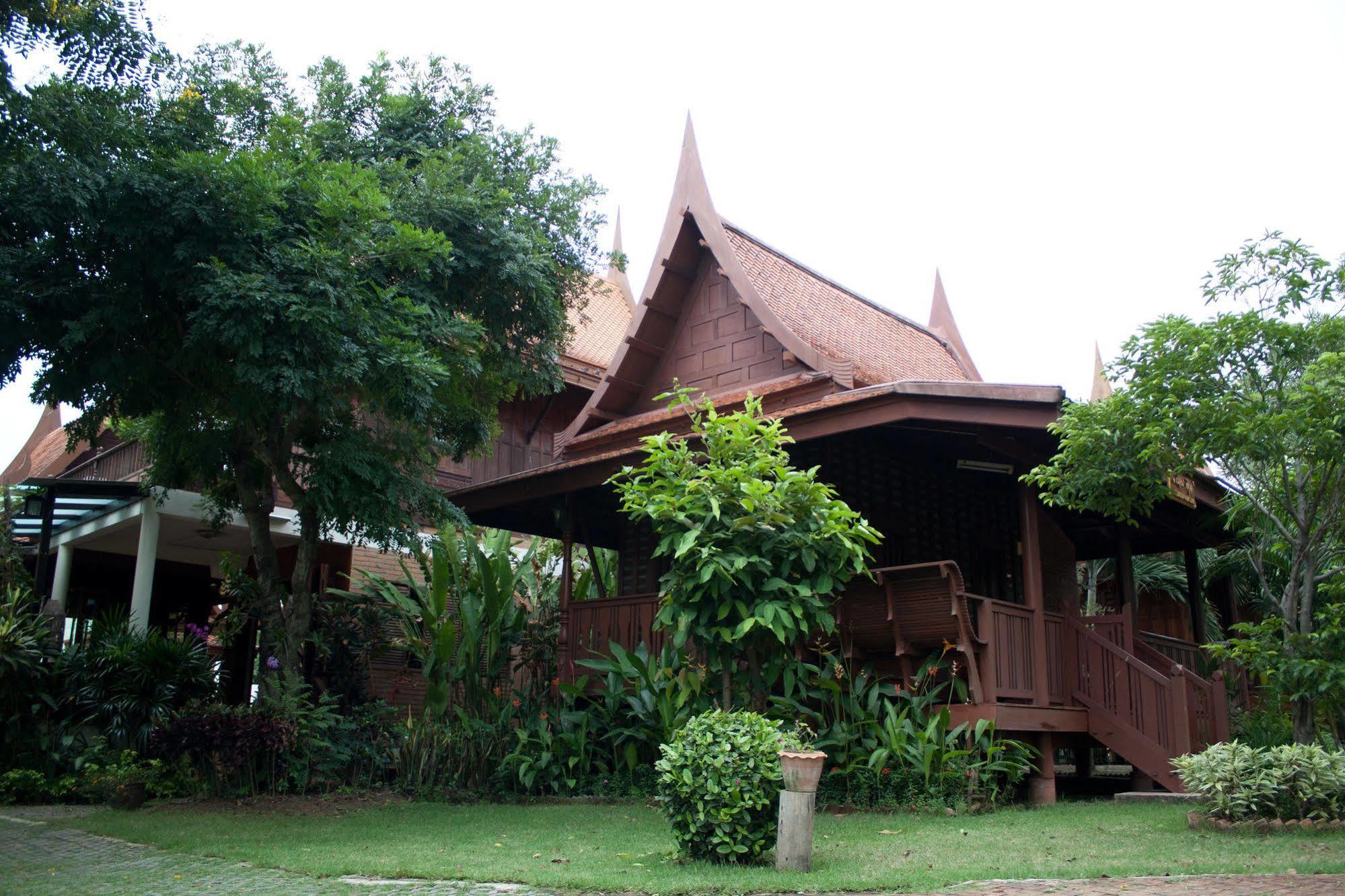 Ayodhara Village 4* Phra Nakhon Si Ayutthaya