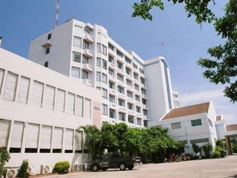 Thepnakorn Hotel
