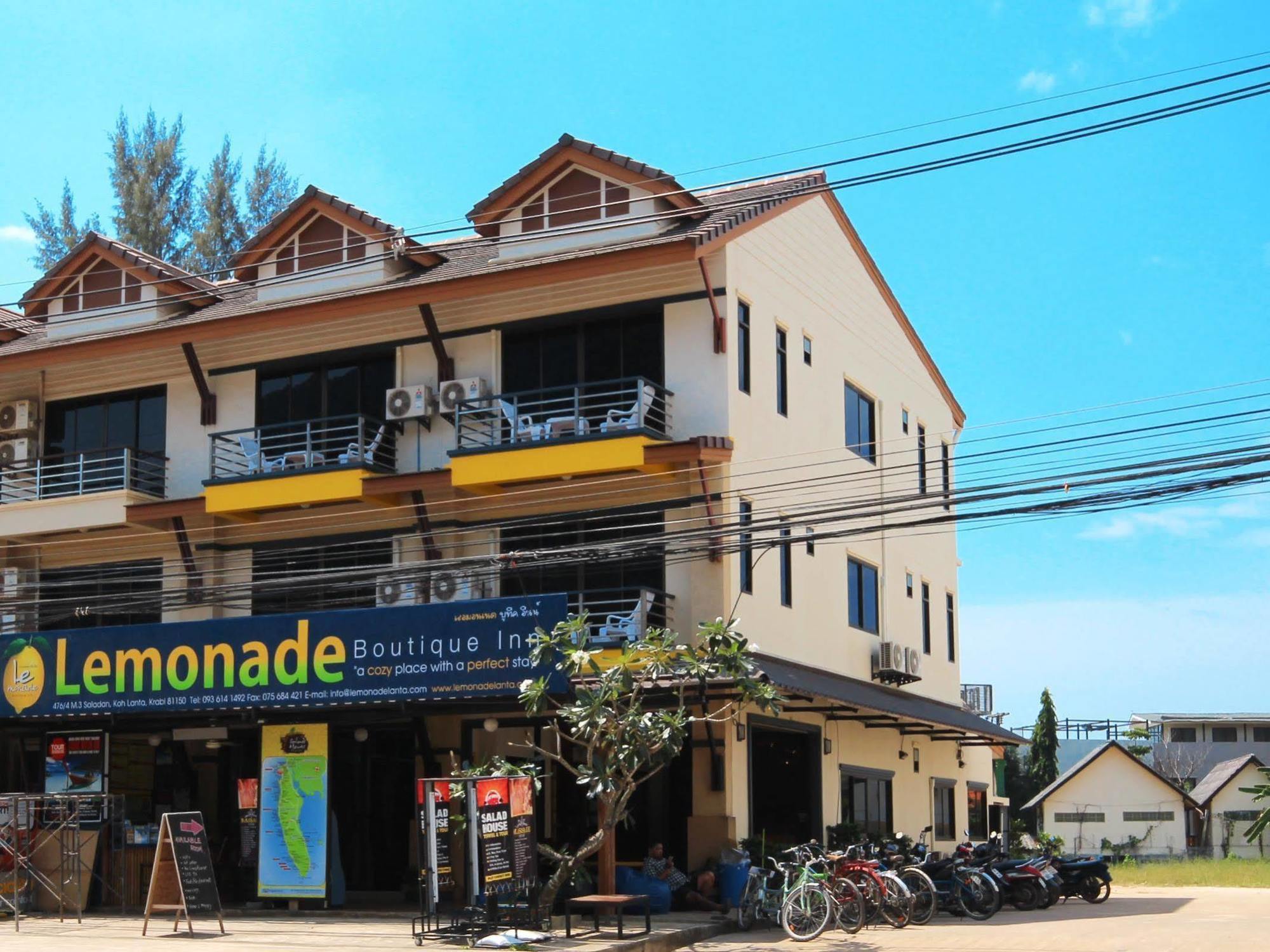 Resort Lemonade Boutique