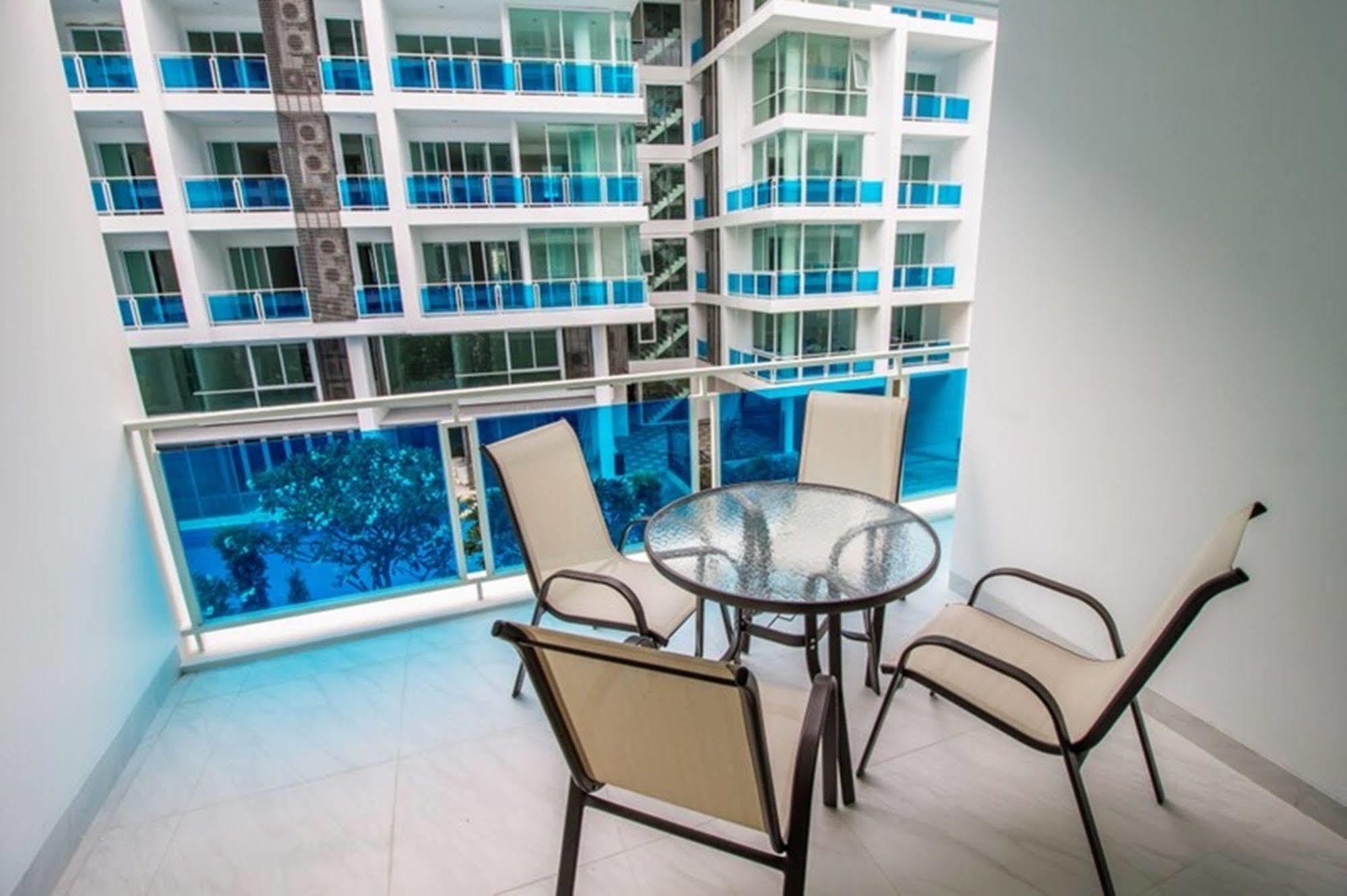 My B111 Apartamento HHQ