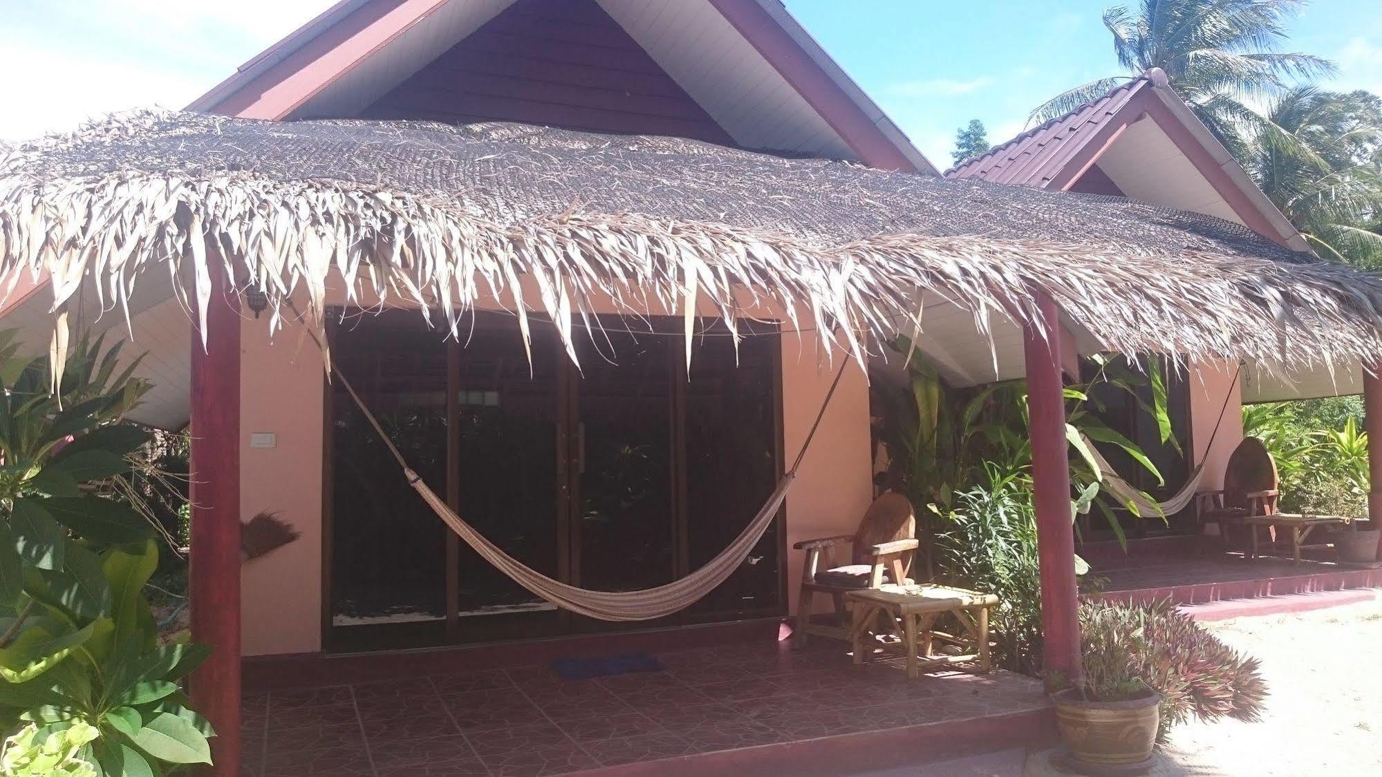 Resort Papillon Baan Tai