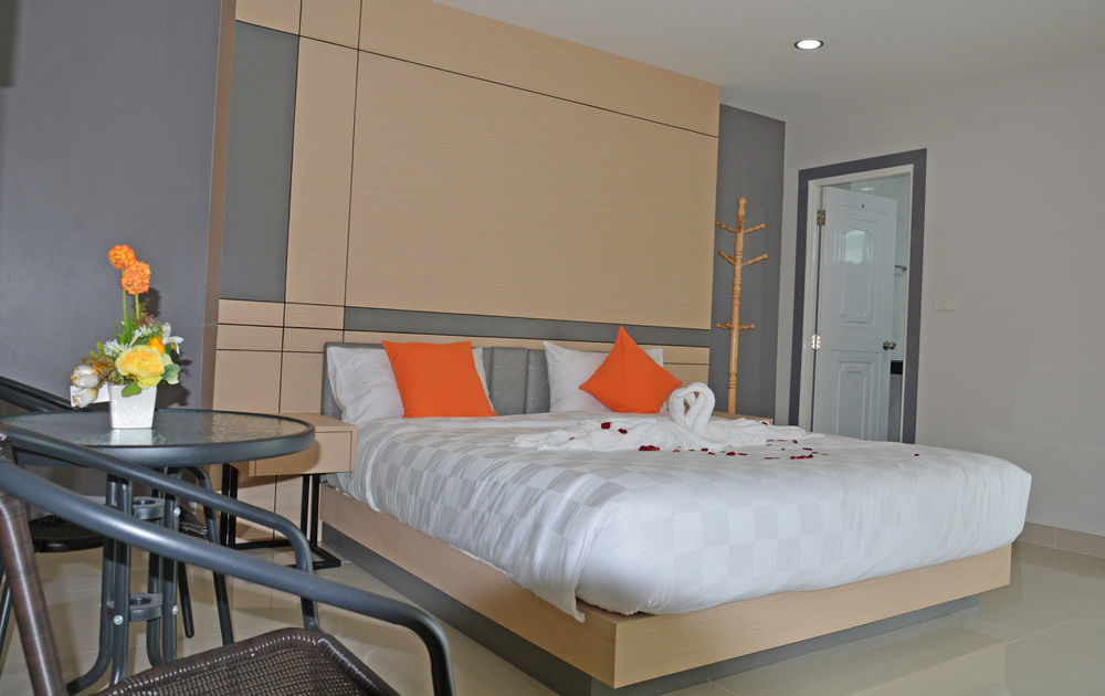 The Smart Yai Hotel
