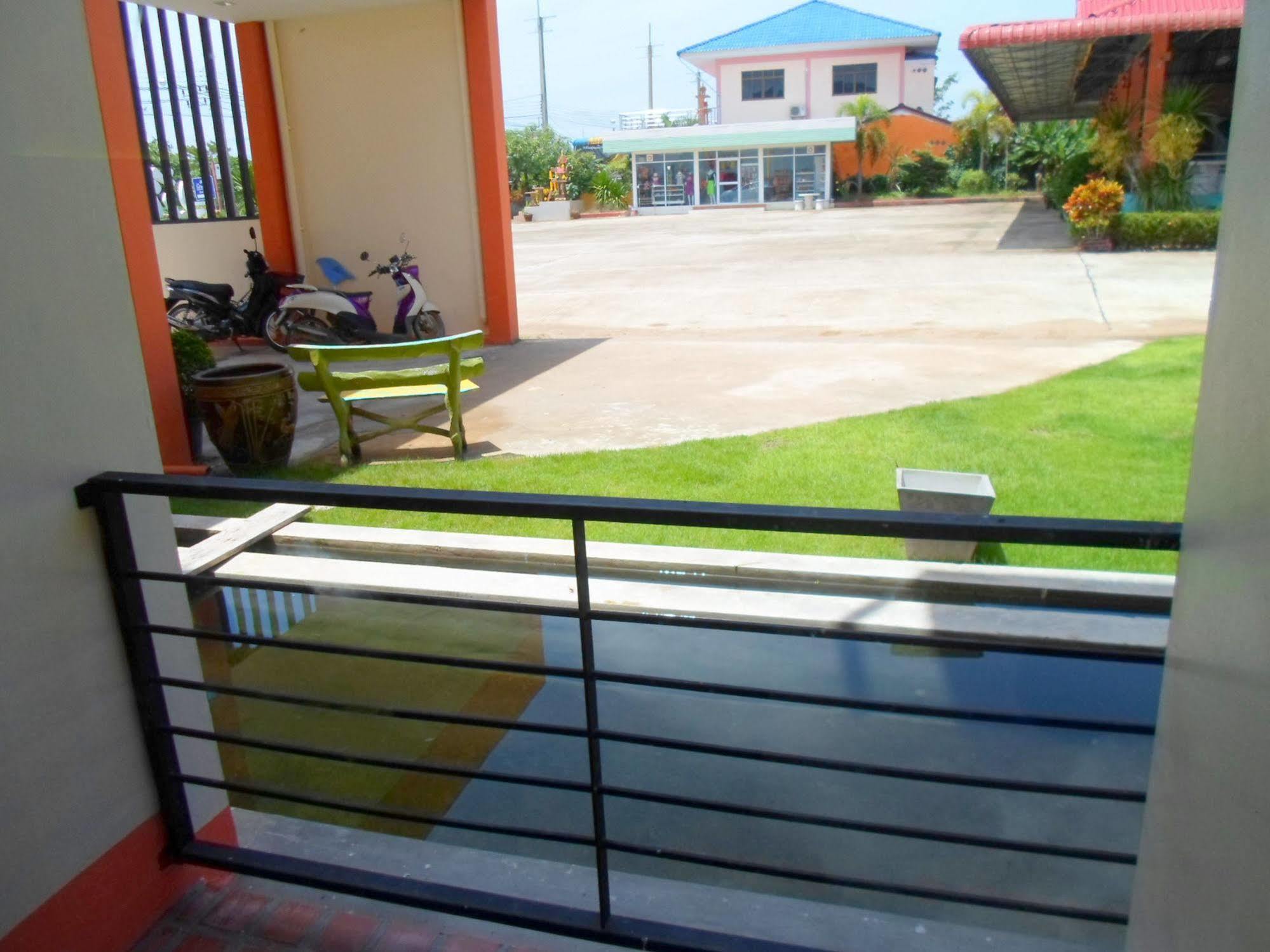 Lodge Bantatuk & Restaurant *