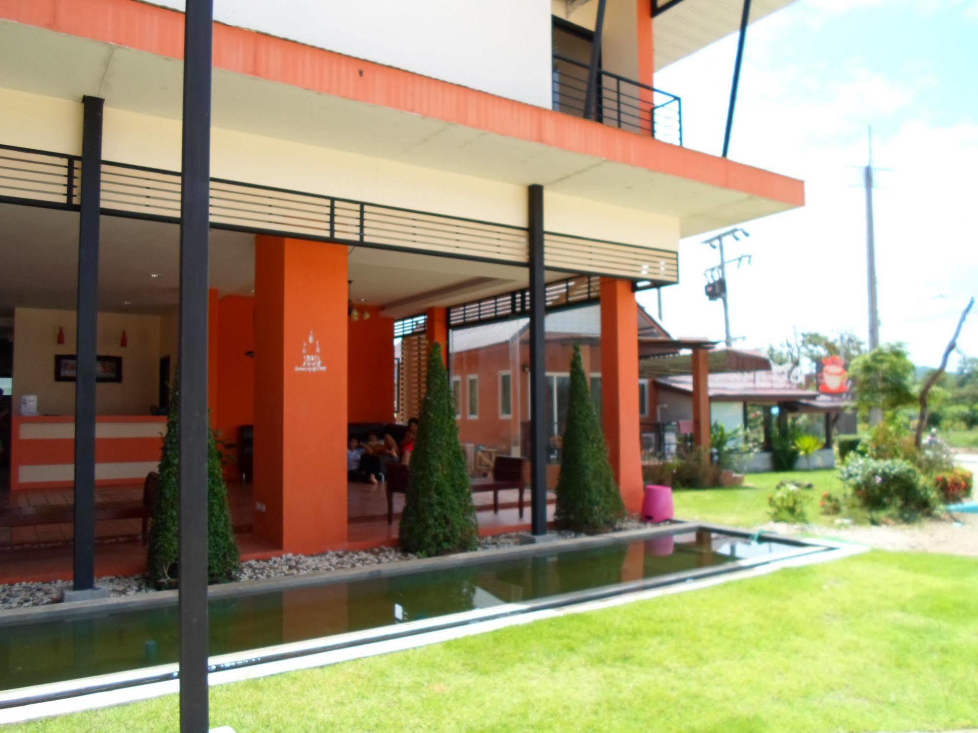 Bantatuk & Restaurant * Ban Tha Khun