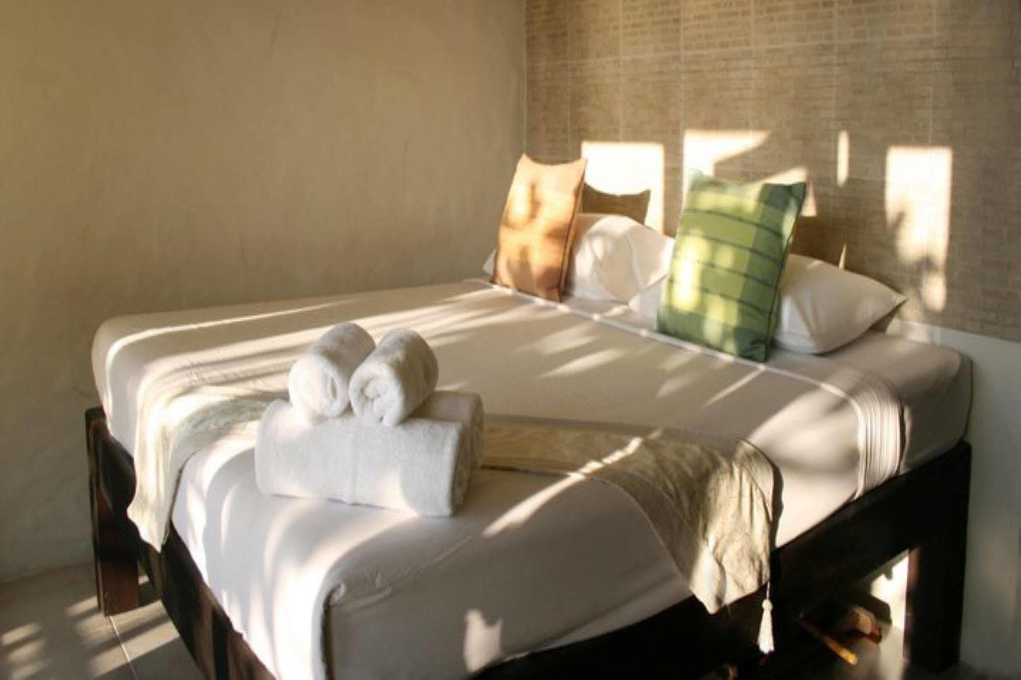 Tamarina Resort 2*