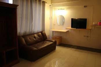 Naranya Mansion * Bang Lamung