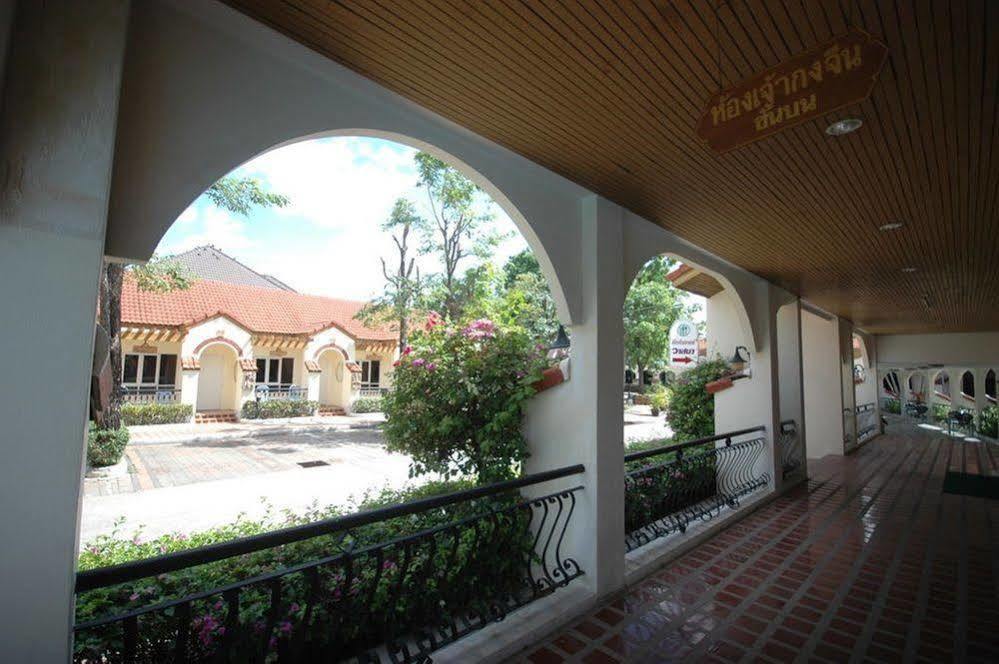 Hotel Lopburi Inn Hotel 3*