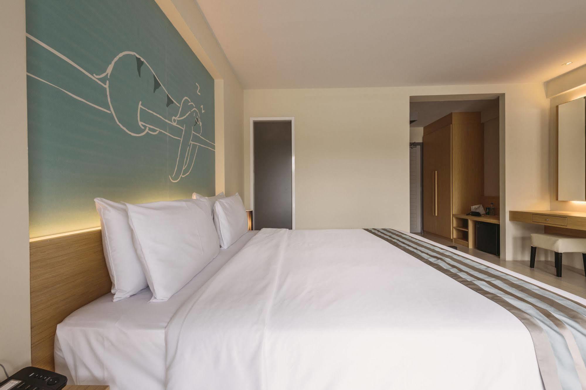 Tiras Hotel Patong