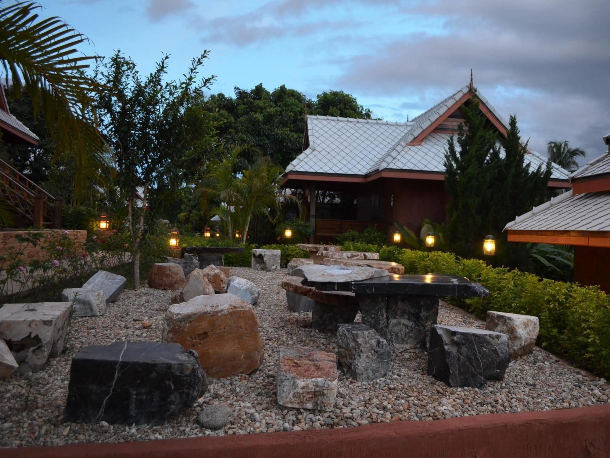 Hotel Phusangtawan