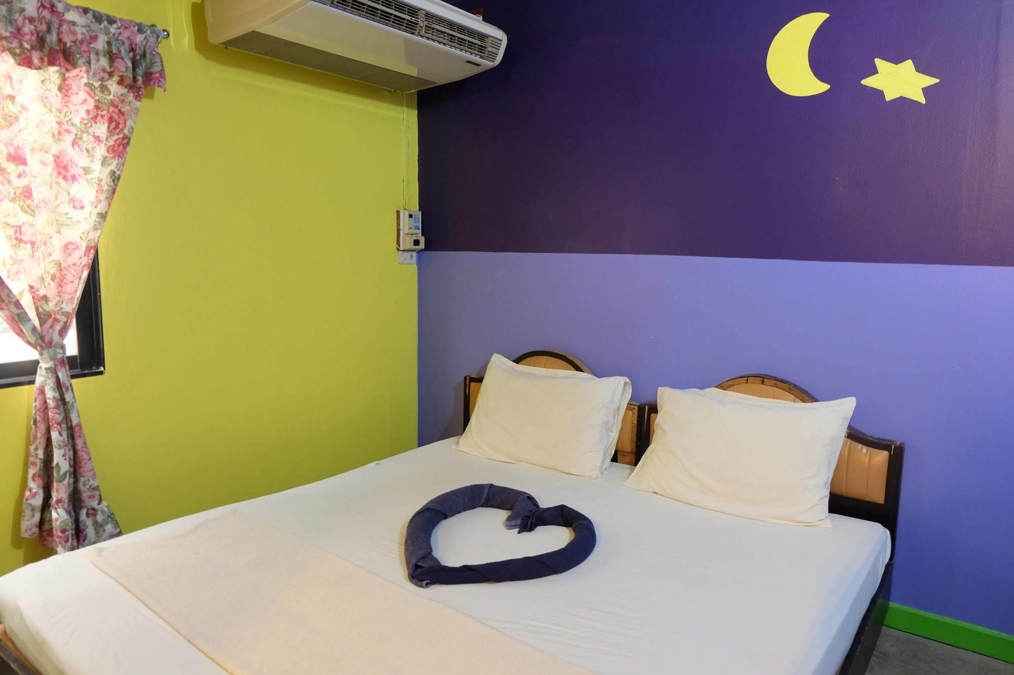 House & Hostel Krabi