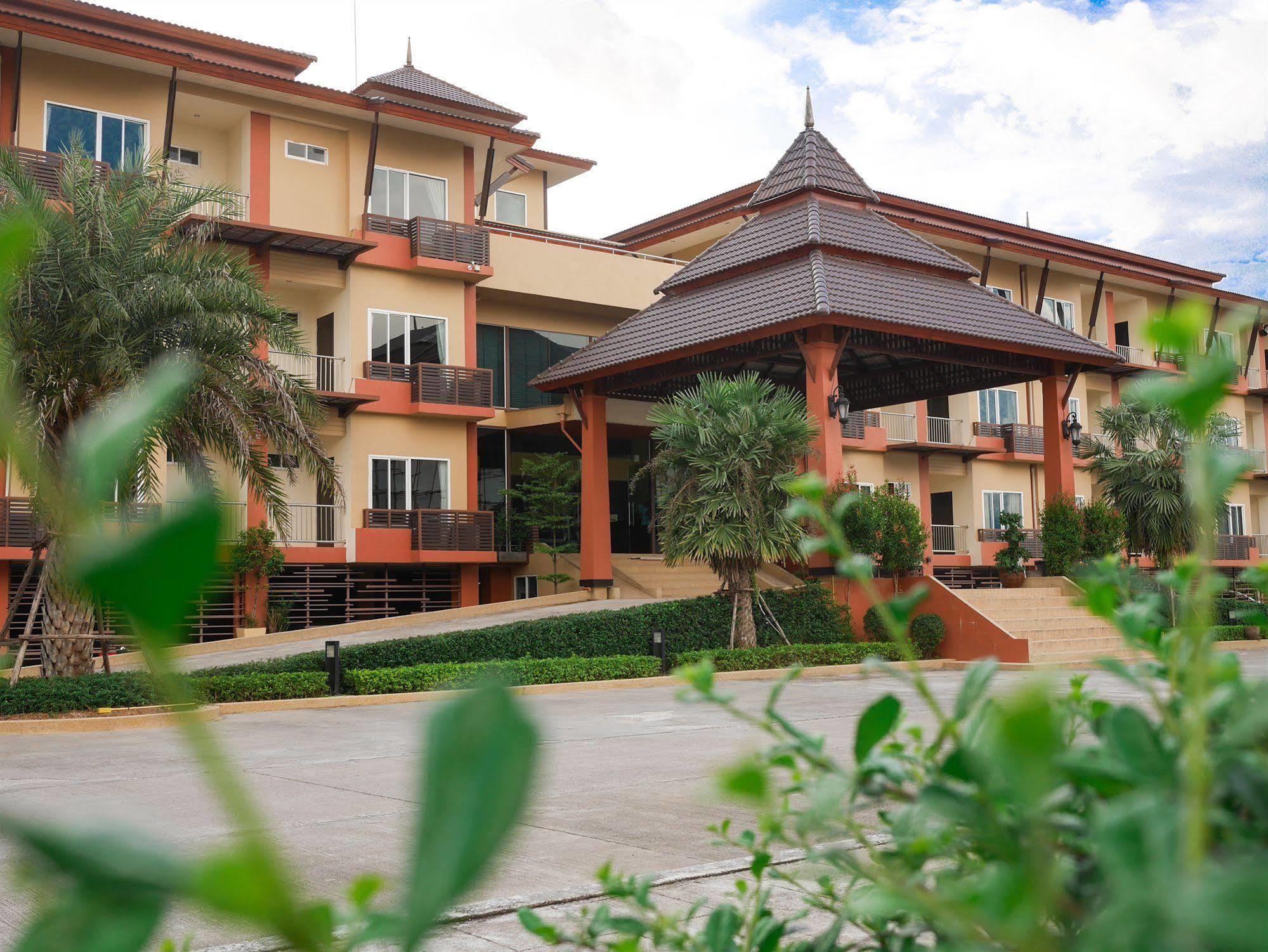 Phufa Waree Chiangrai - Sha Extra 4* Chiang Rai