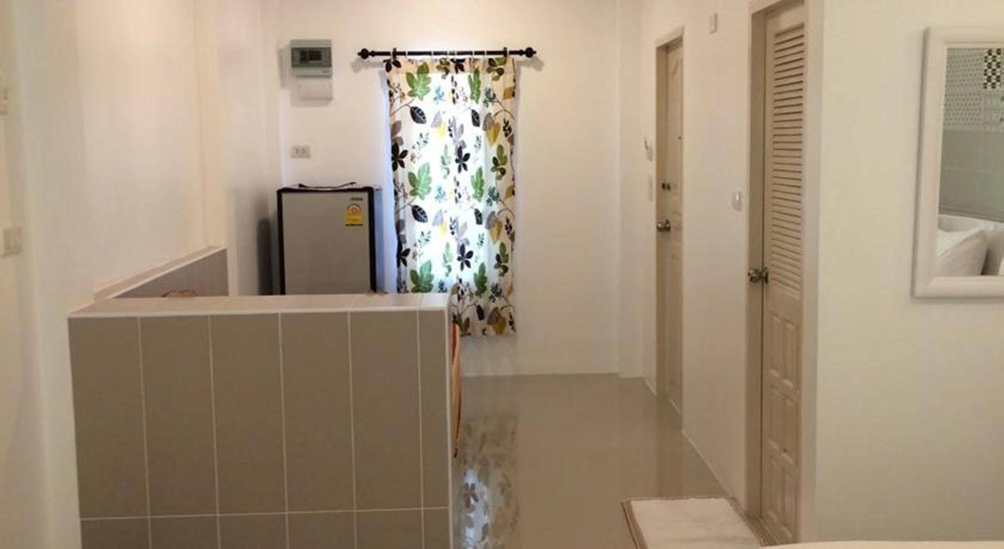 Garden Hotel 3*