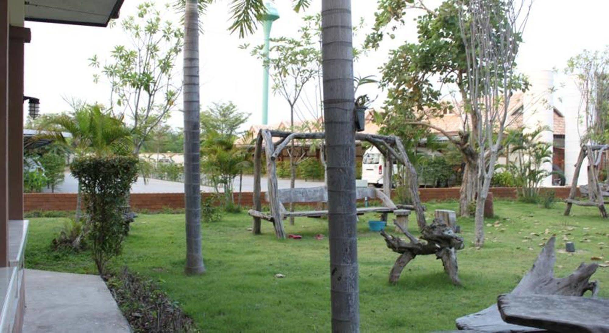 Garden Hotel