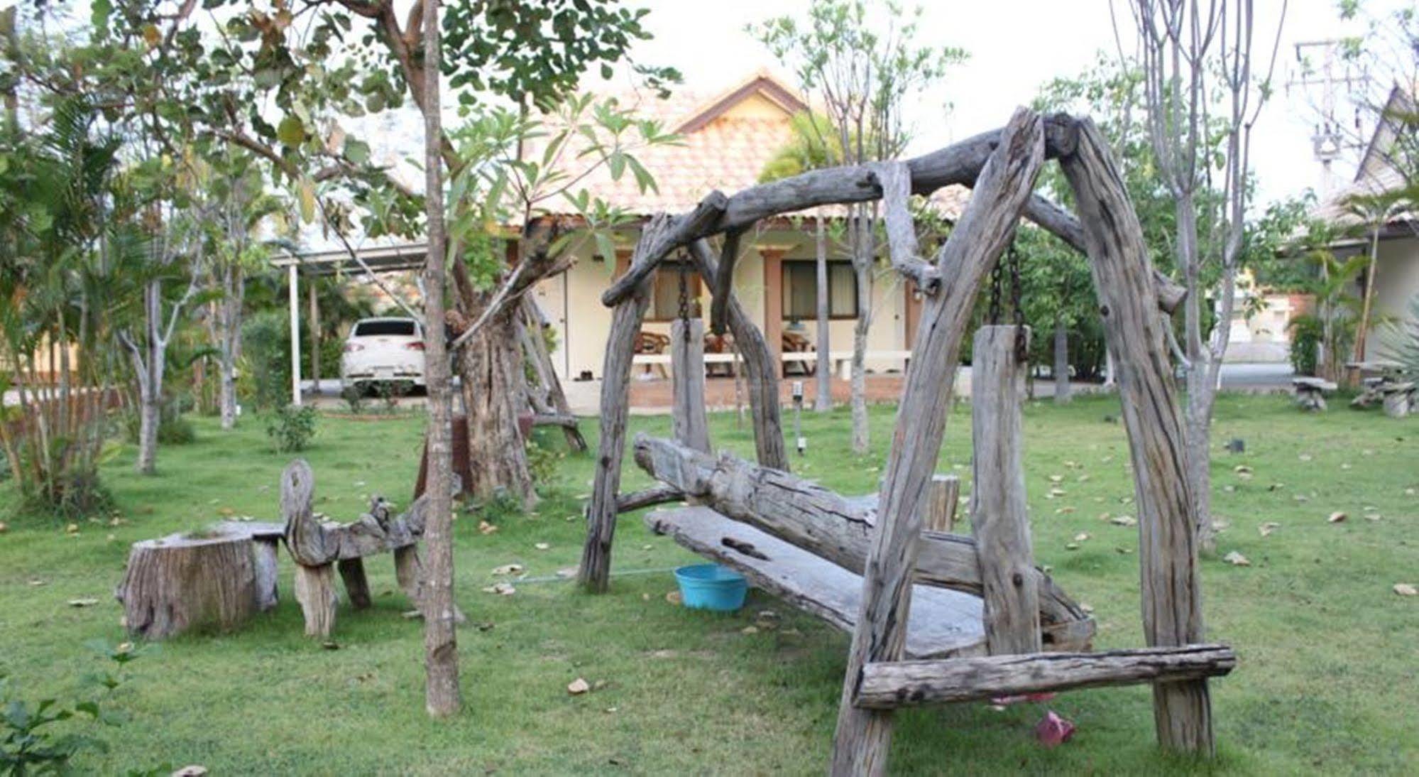 Garden 3*